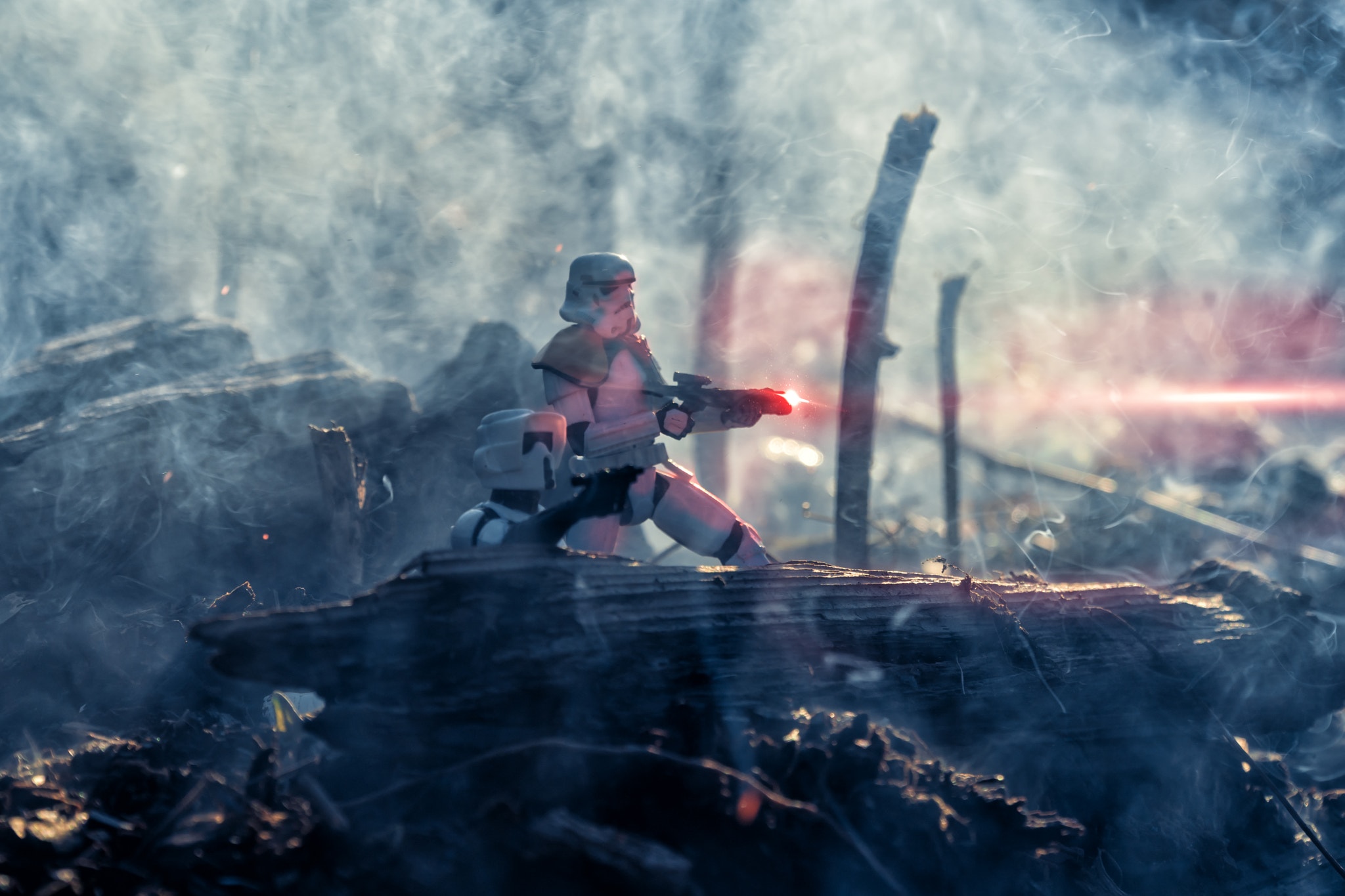 Star Wars Stormtroopers in a smoky forest battle HD Wallpaper