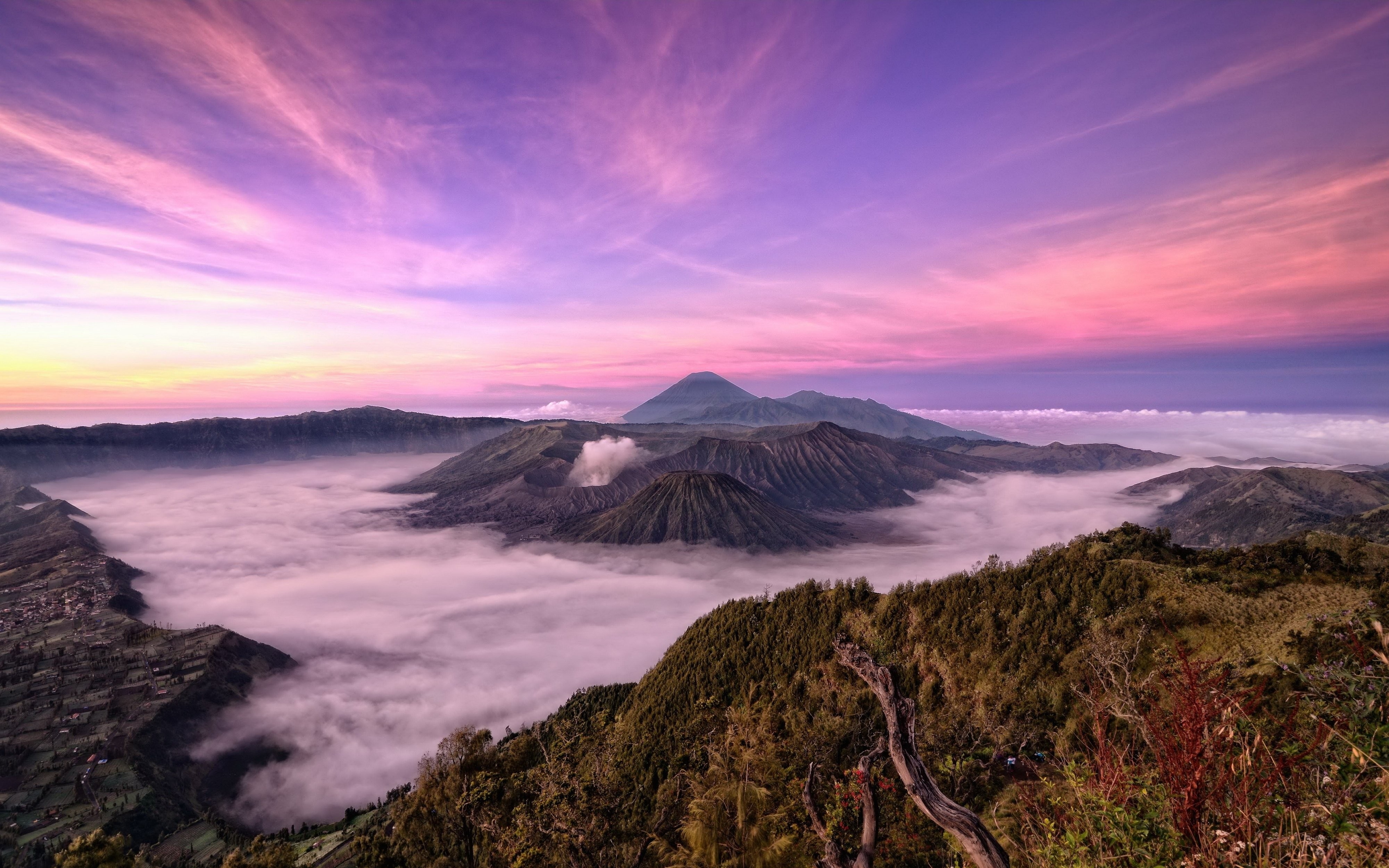 Bromo Tengger Semeru National Park, Indonesia HD Wallpaper