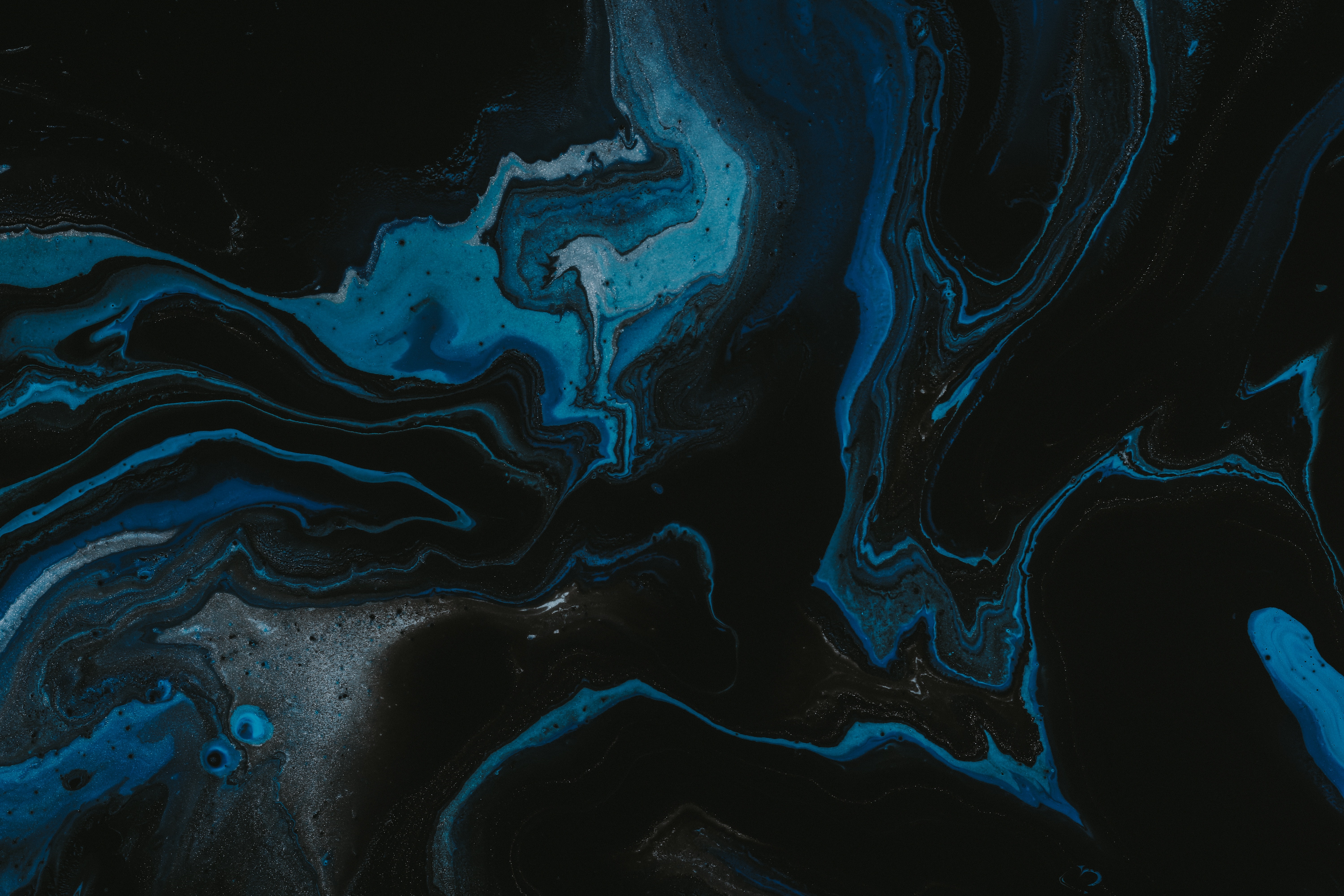 4K Abstract Blue and Black Paint Splash HD Wallpaper