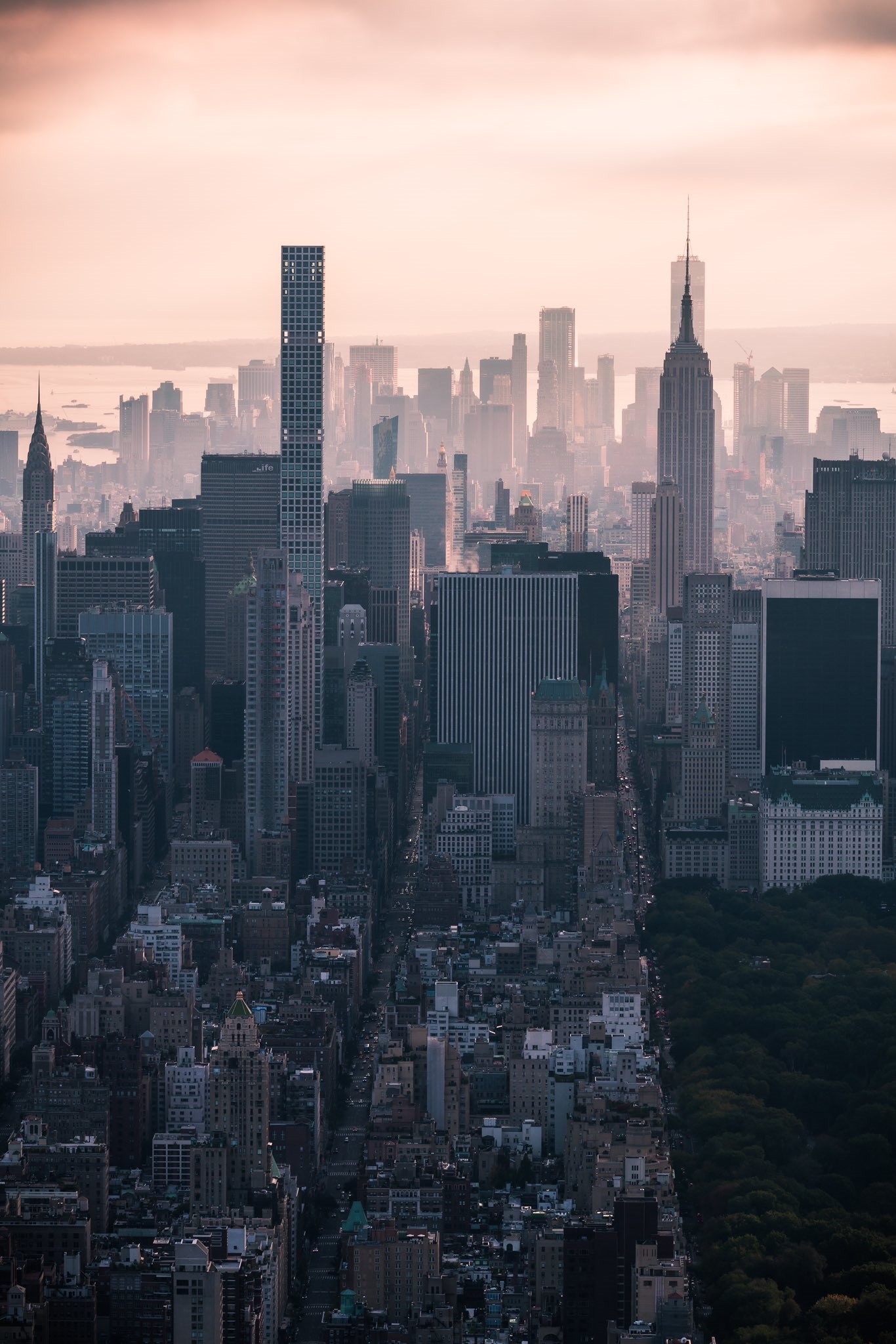 New York City Skyline with 432 Park Avenue and Empire State Building HD Phone Wallpaper