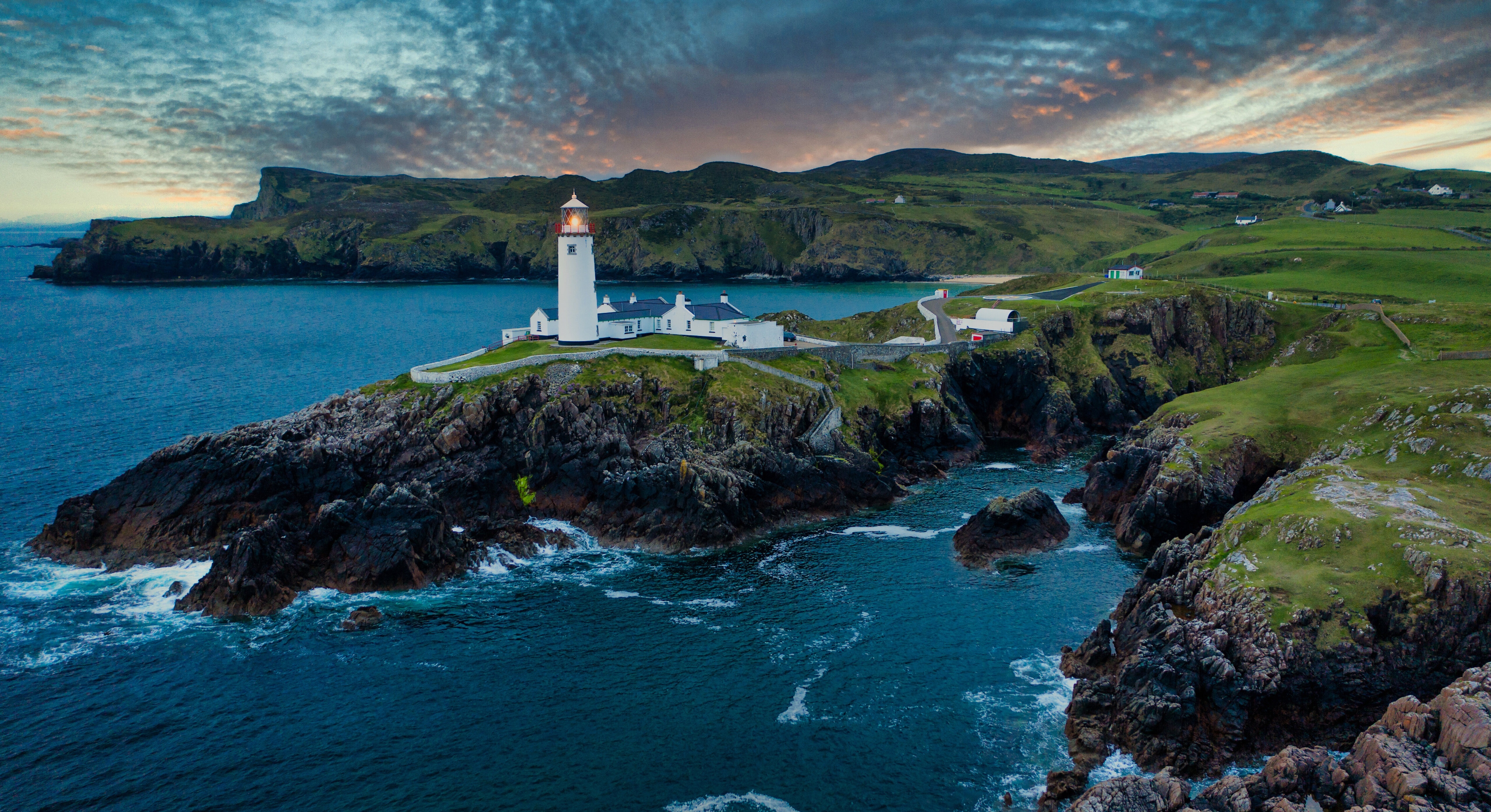 4K Fanad Head Lighthouse Ireland Coast Sunrise HD Wallpaper
