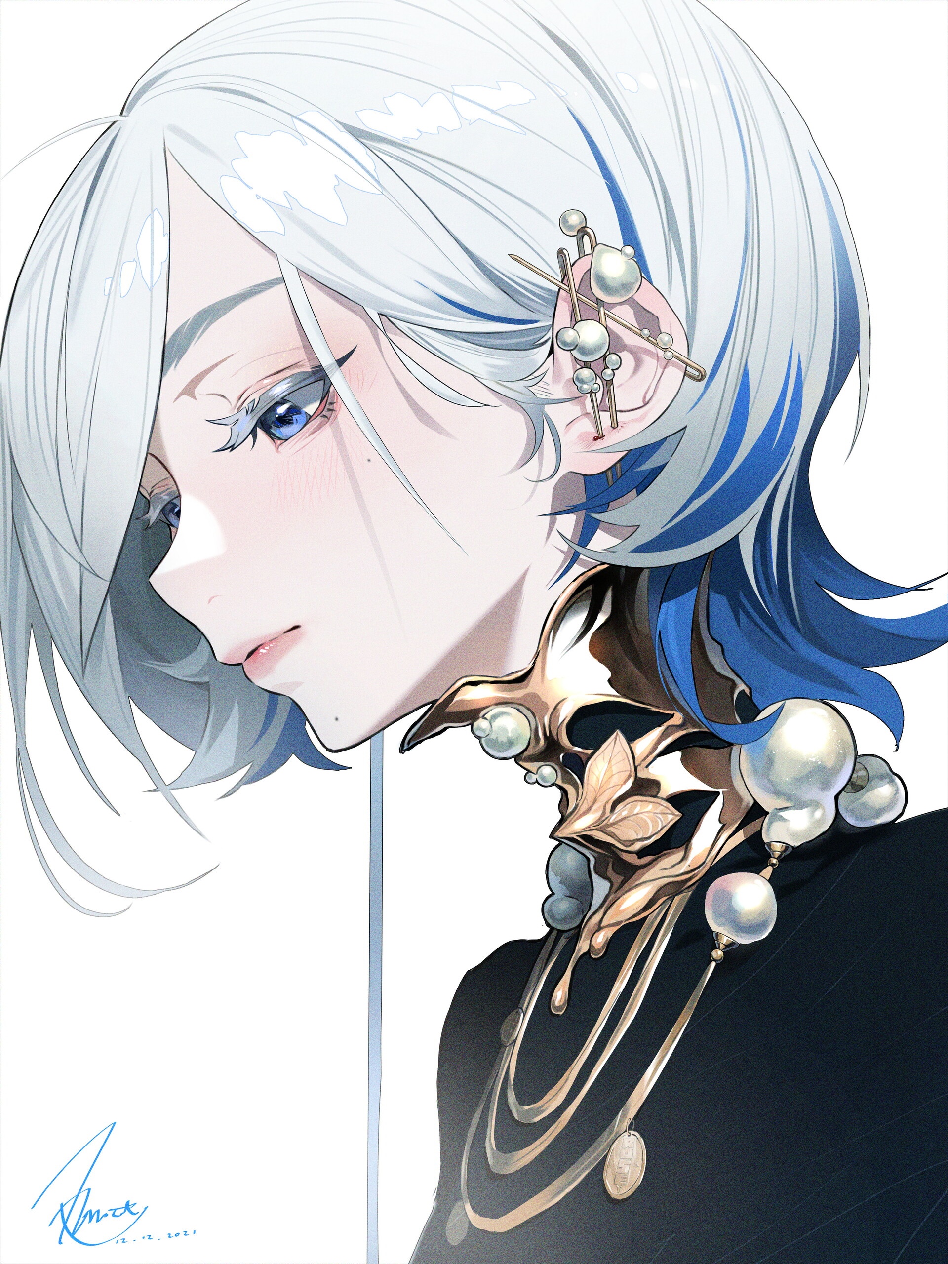 Anime girl with silver hair and blue eyes HD Phone Wallpaper