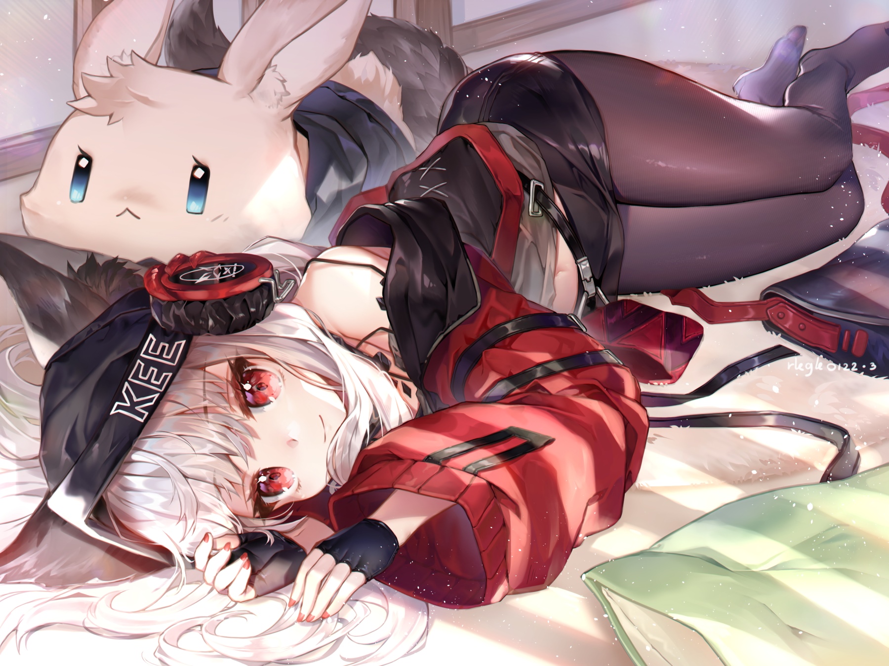 Frostleaf from Arknights with a bunny plush HD Wallpaper