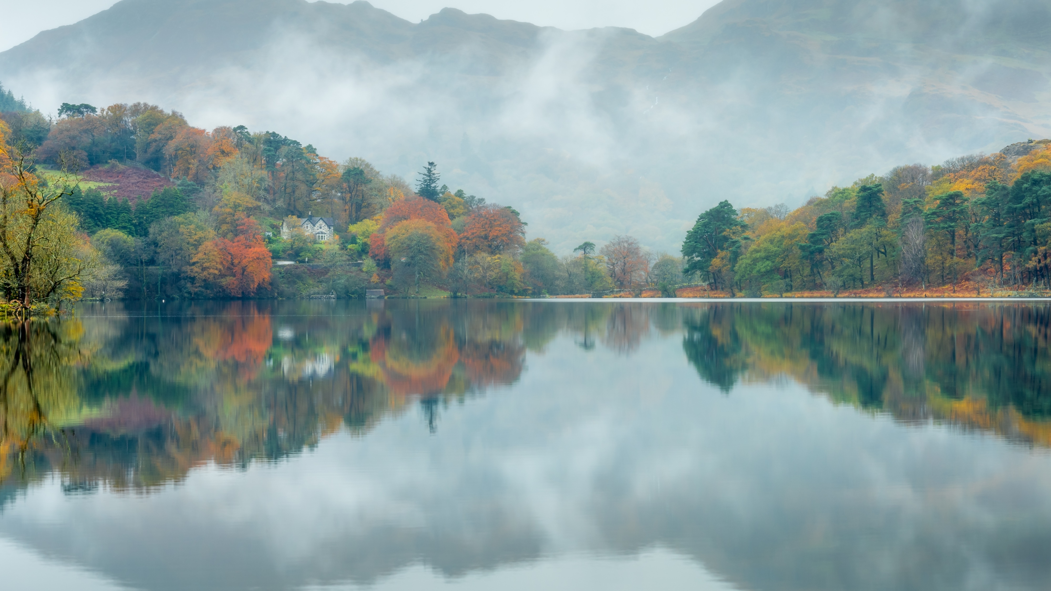 4K Fall Landscape with Lake and Mountains HD Wallpaper