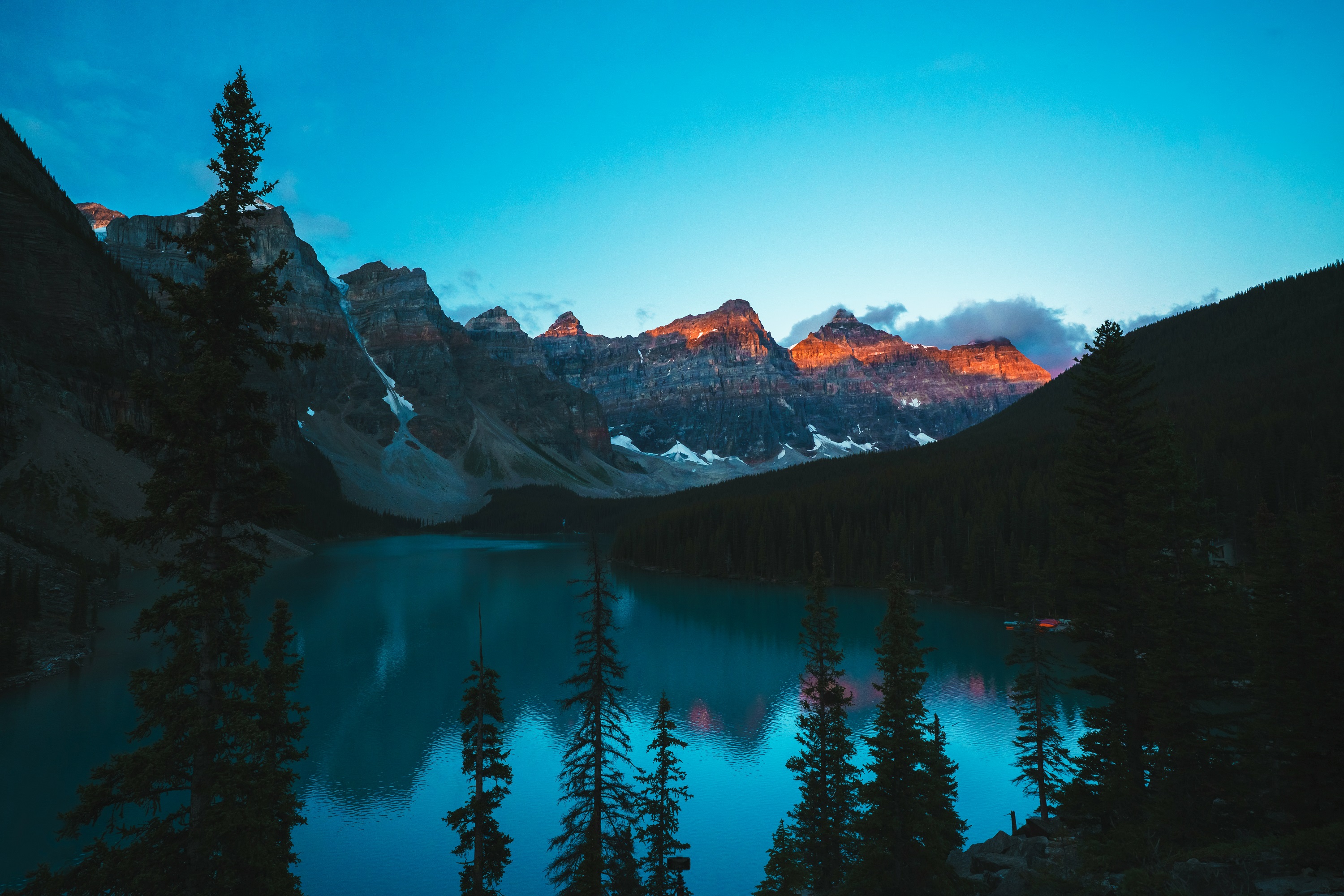 Moraine Lake with Mountains and Trees HD Wallpaper