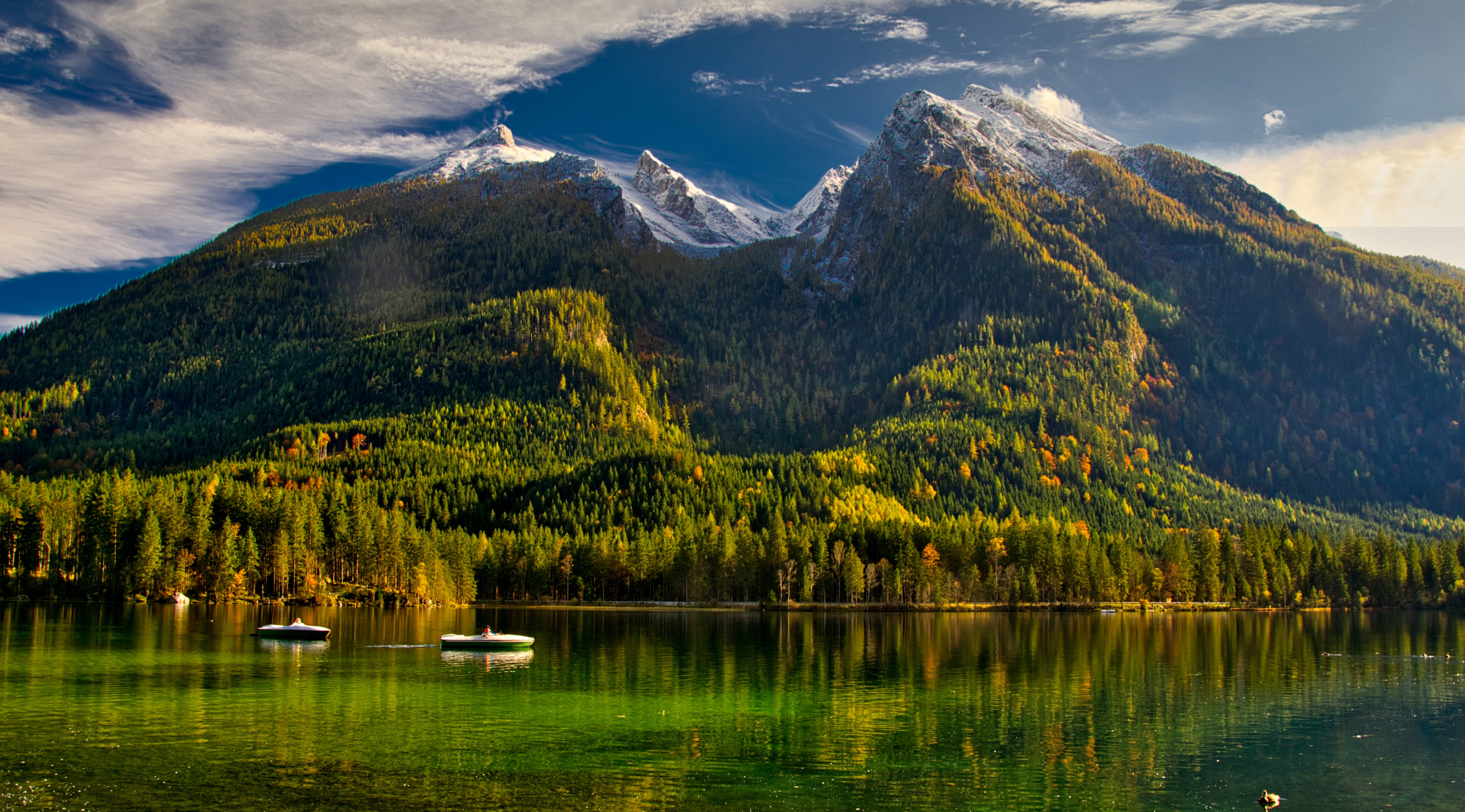 Boats on a lake with mountains and forest HD Wallpaper