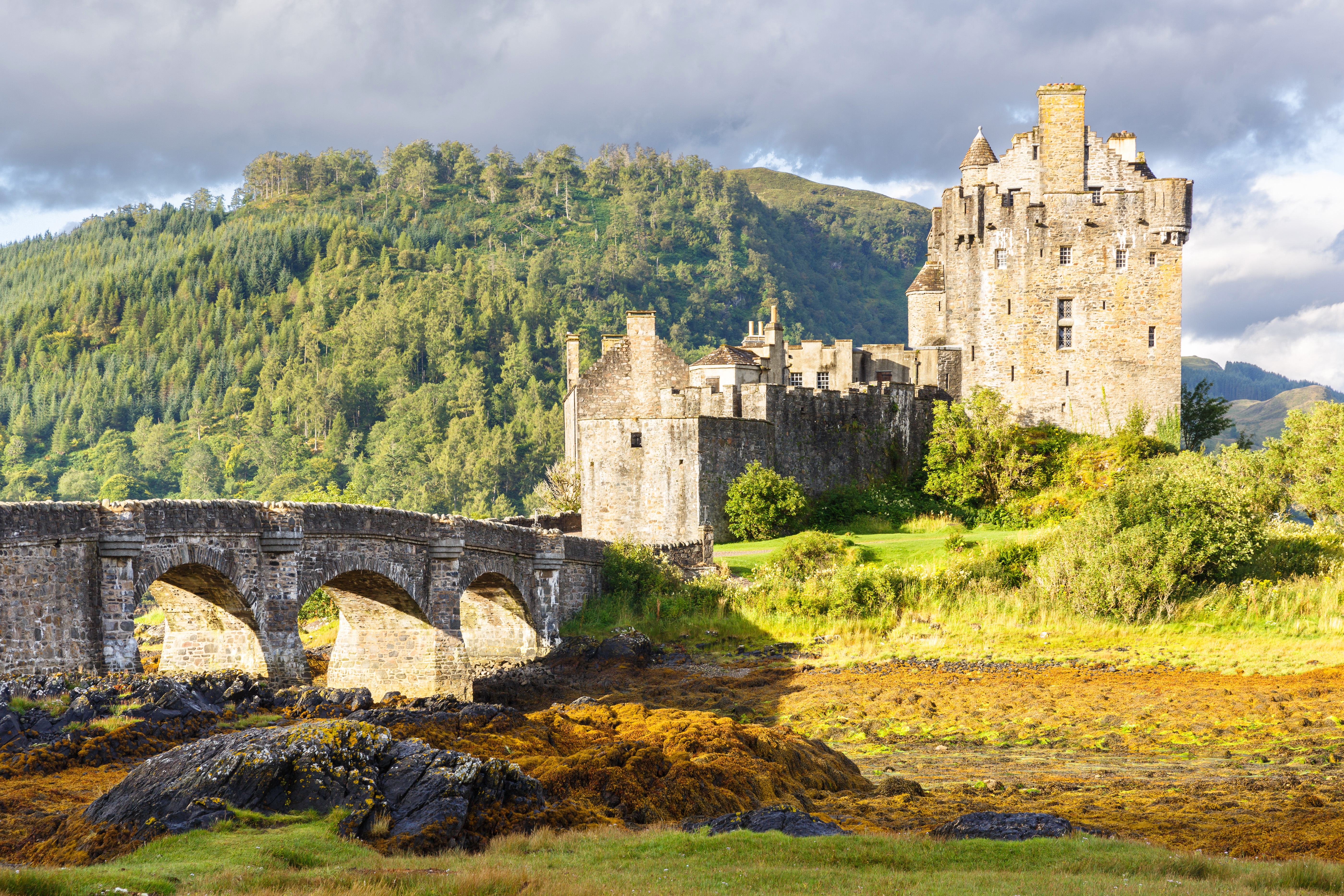 Eilean Donan Castle and Bridge in Scotland HD Wallpaper