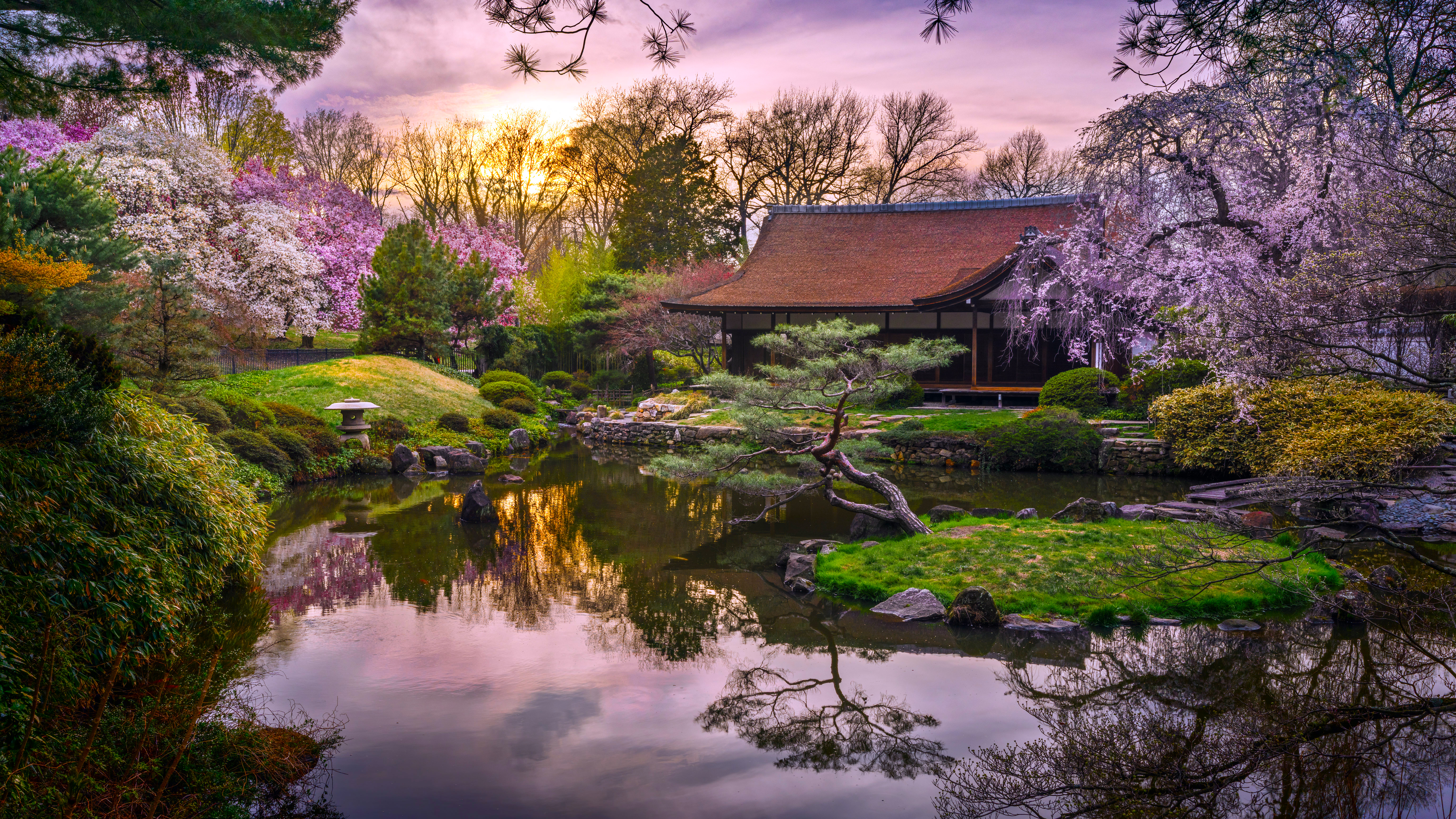 Japanese Garden with Pond and Traditional House HD Wallpaper