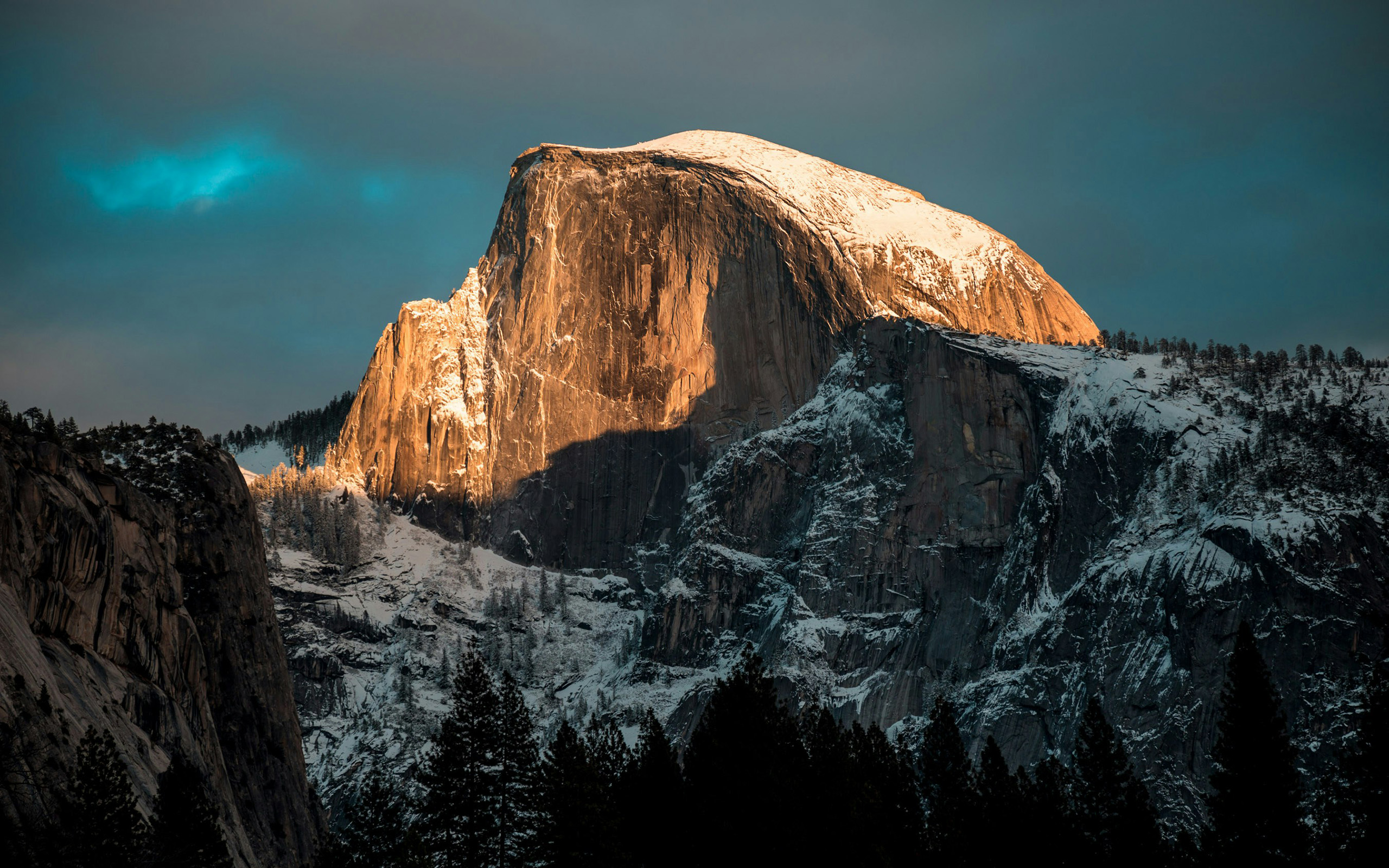 Half Dome in Yosemite National Park at Sunrise HD Wallpaper