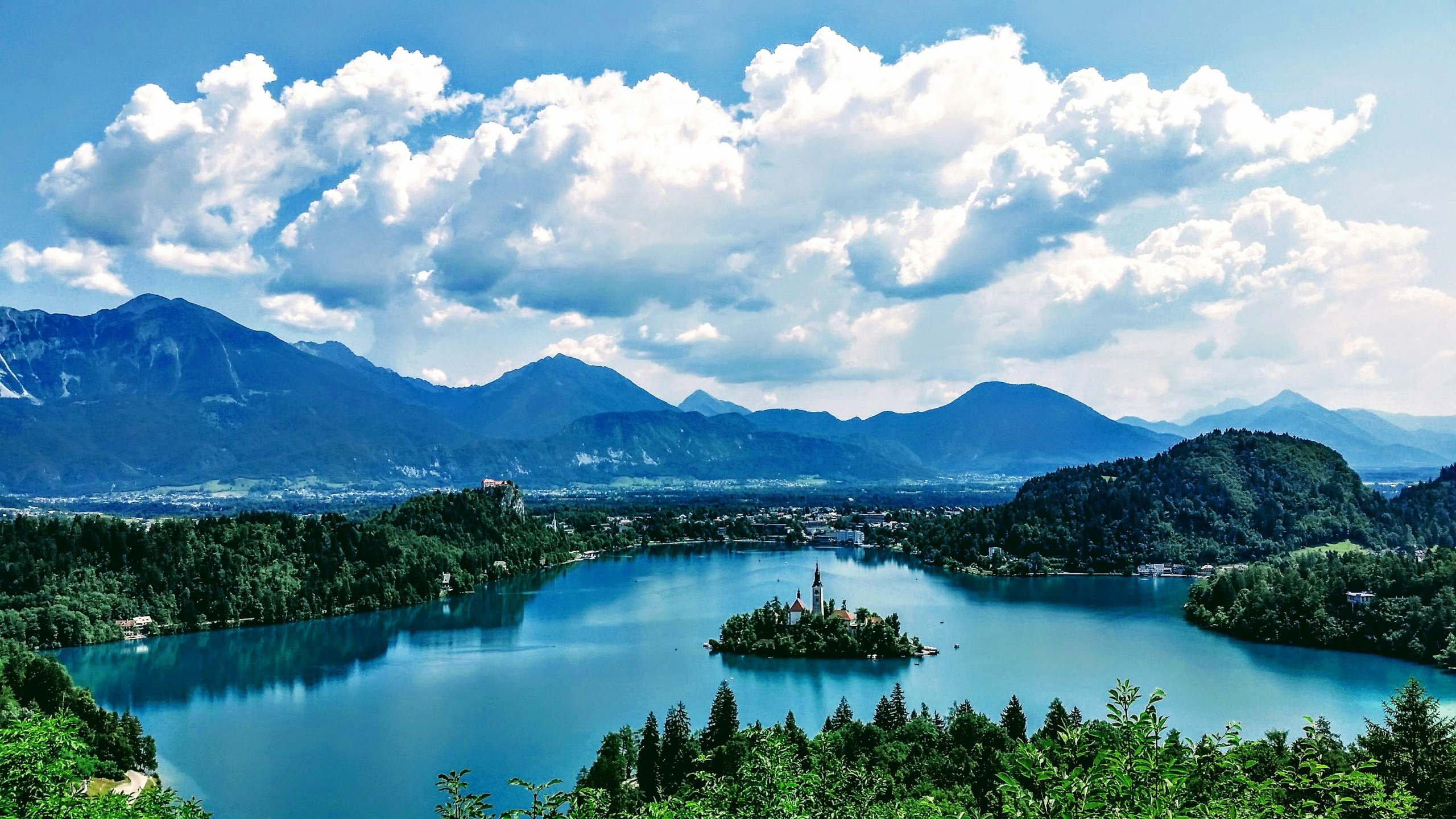 Lake Bled Island and Church in Slovenia HD Wallpaper