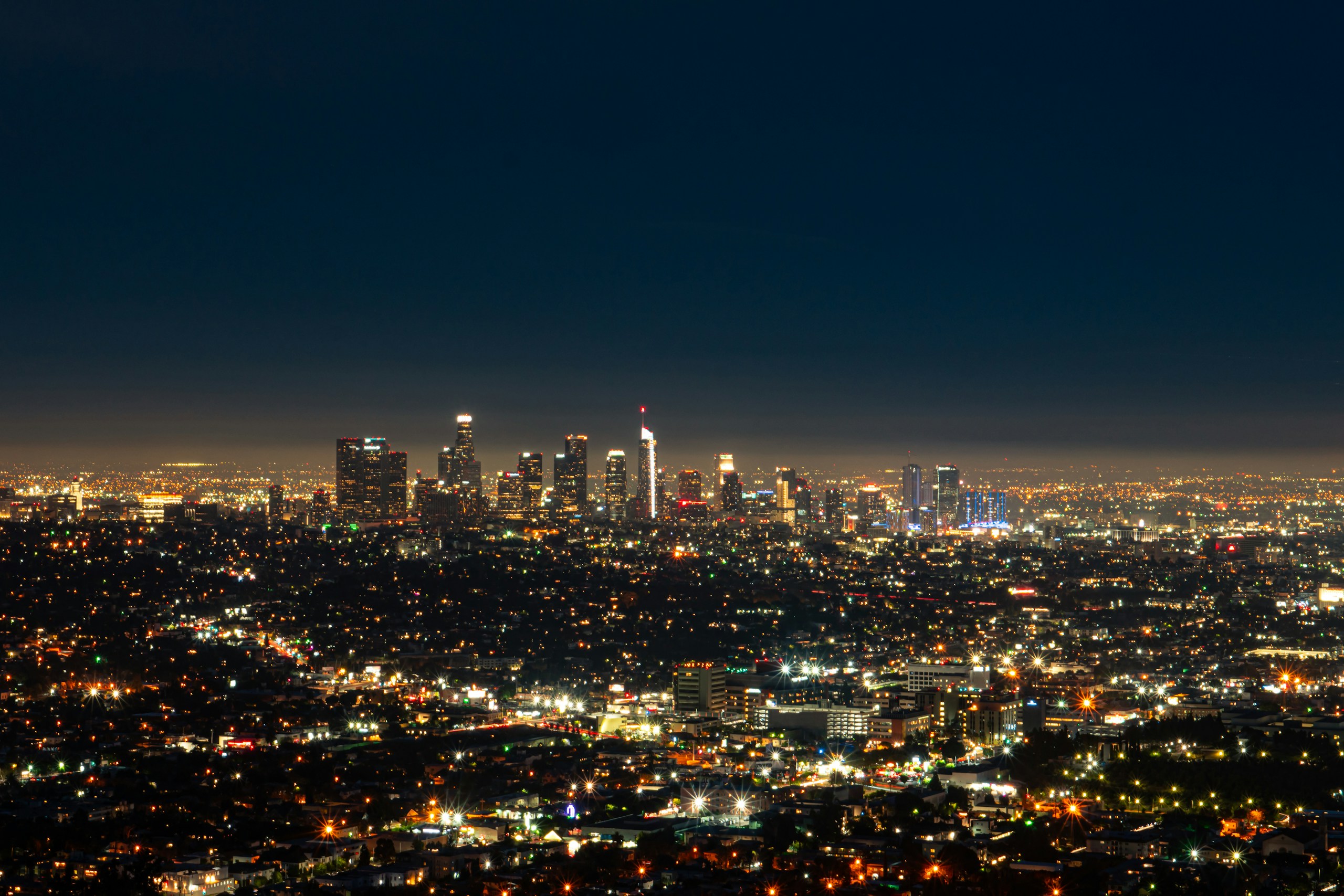 Los Angeles Skyline at Night from Griffith Observatory HD Wallpaper