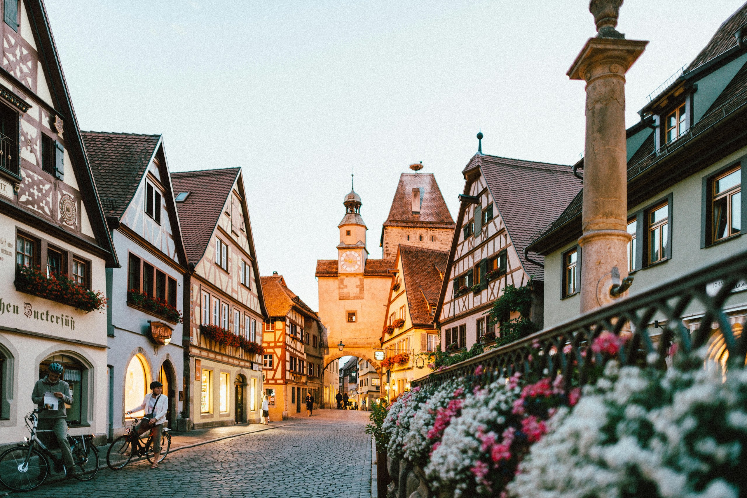 Historic Cobblestone Street in Rothenburg ob der Tauber HD Wallpaper