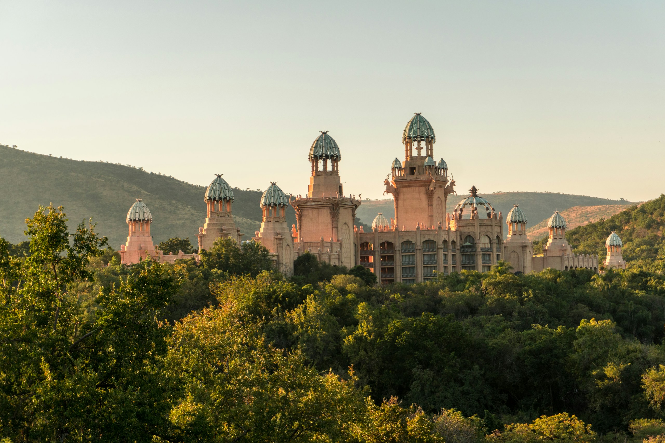 The Palace of the Lost City in South Africa HD Wallpaper