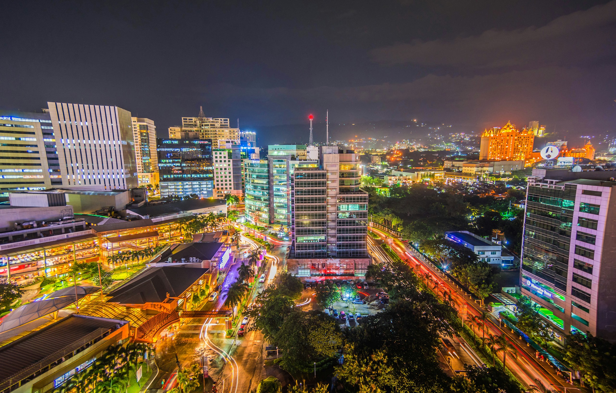 Night View of Cebu Business Park Skyline HD Wallpaper