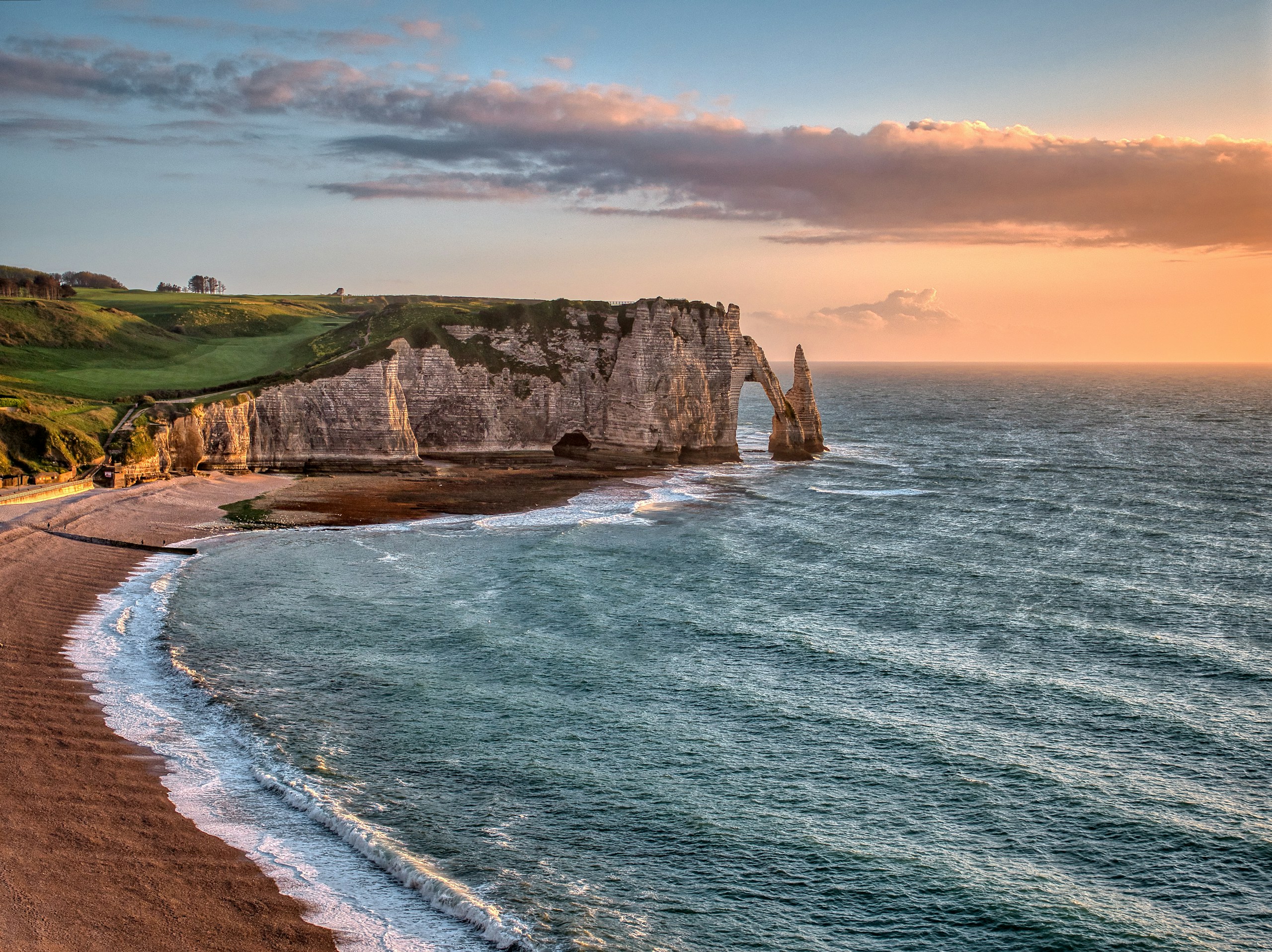 The Chalk Cliffs of Étretat at Sunset HD Wallpaper