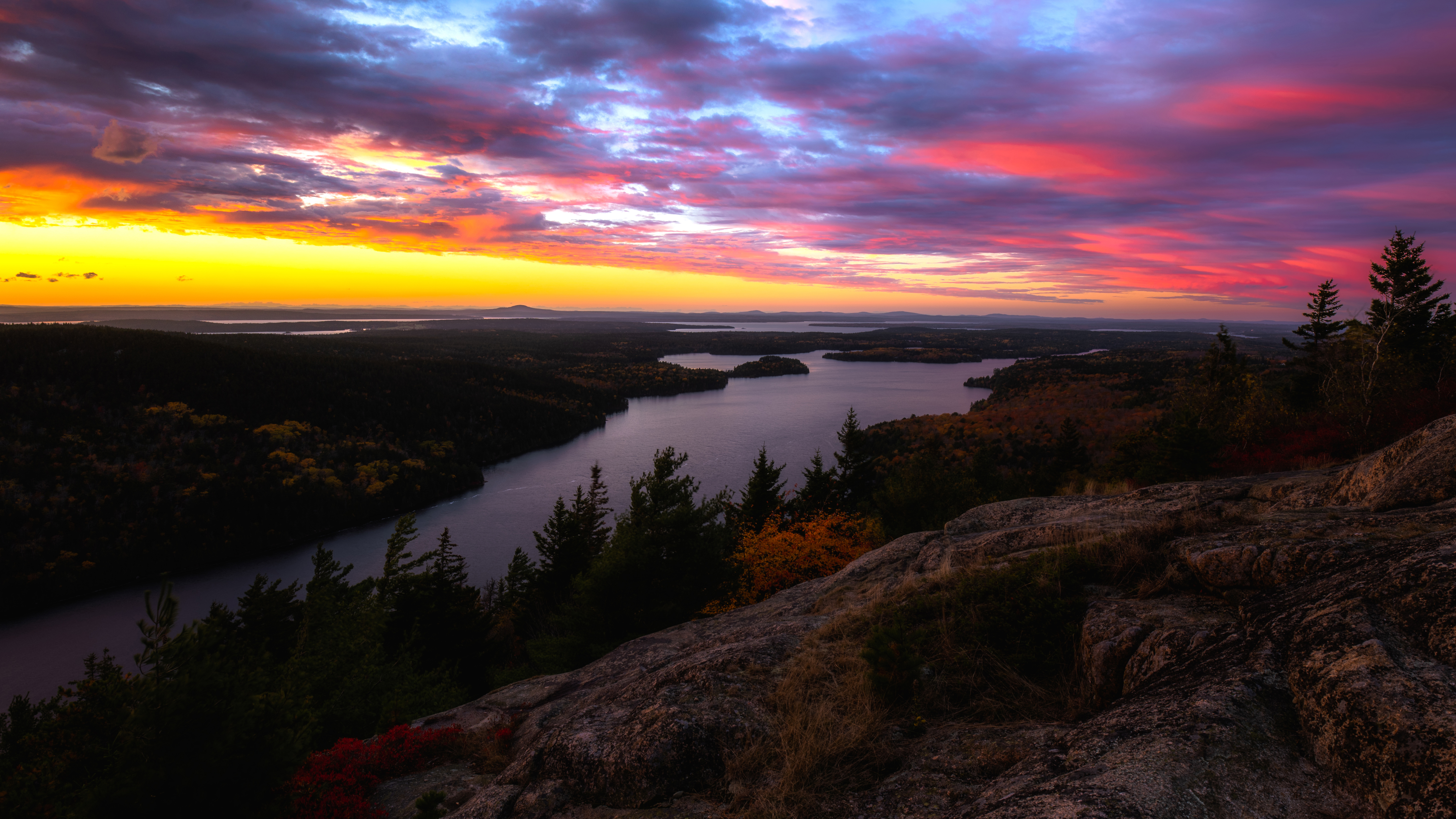 Sunset Over Lake and Forest from Rocky Overlook HD Wallpaper