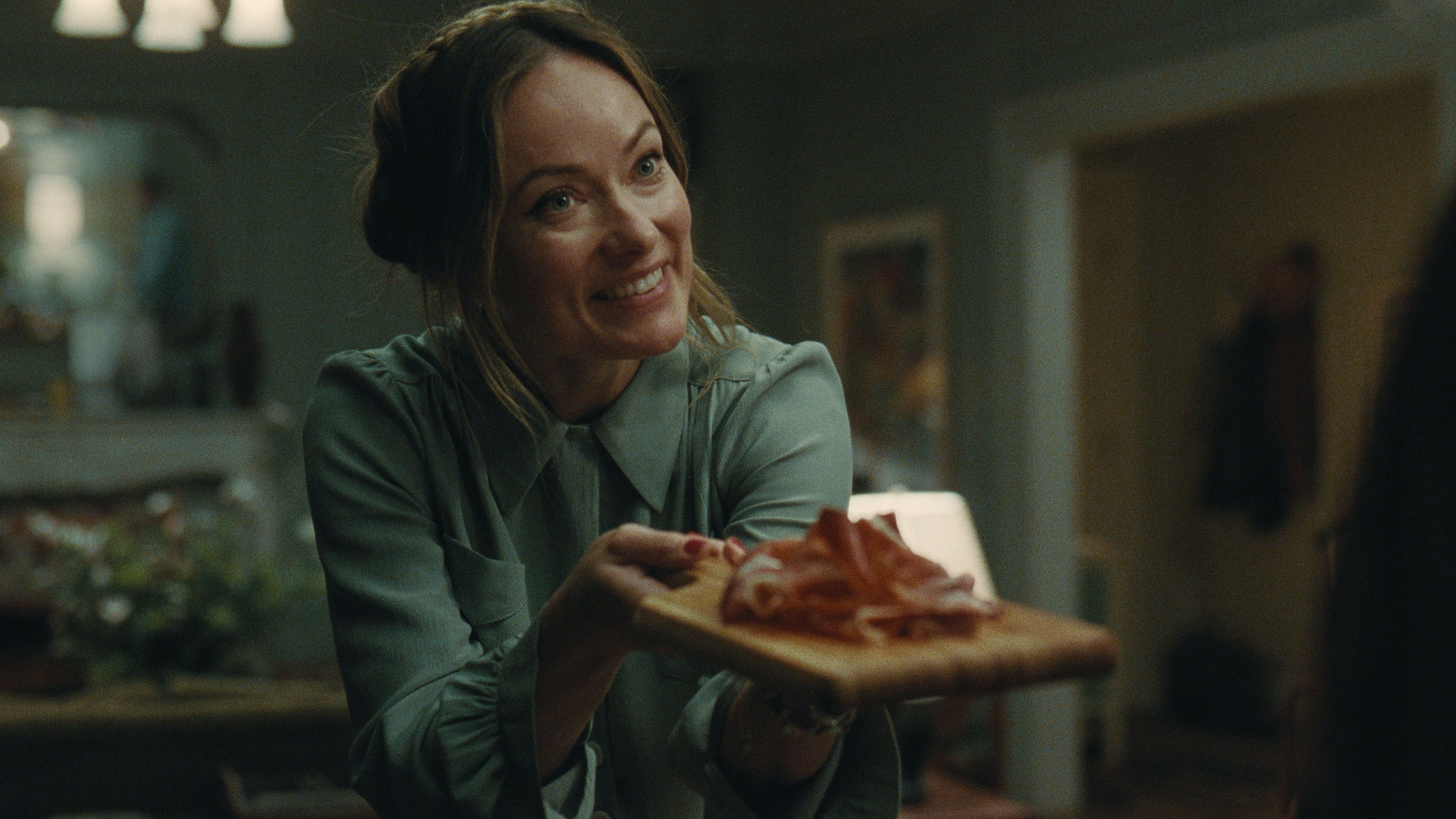 Olivia Wilde in The Invite HD Wallpaper