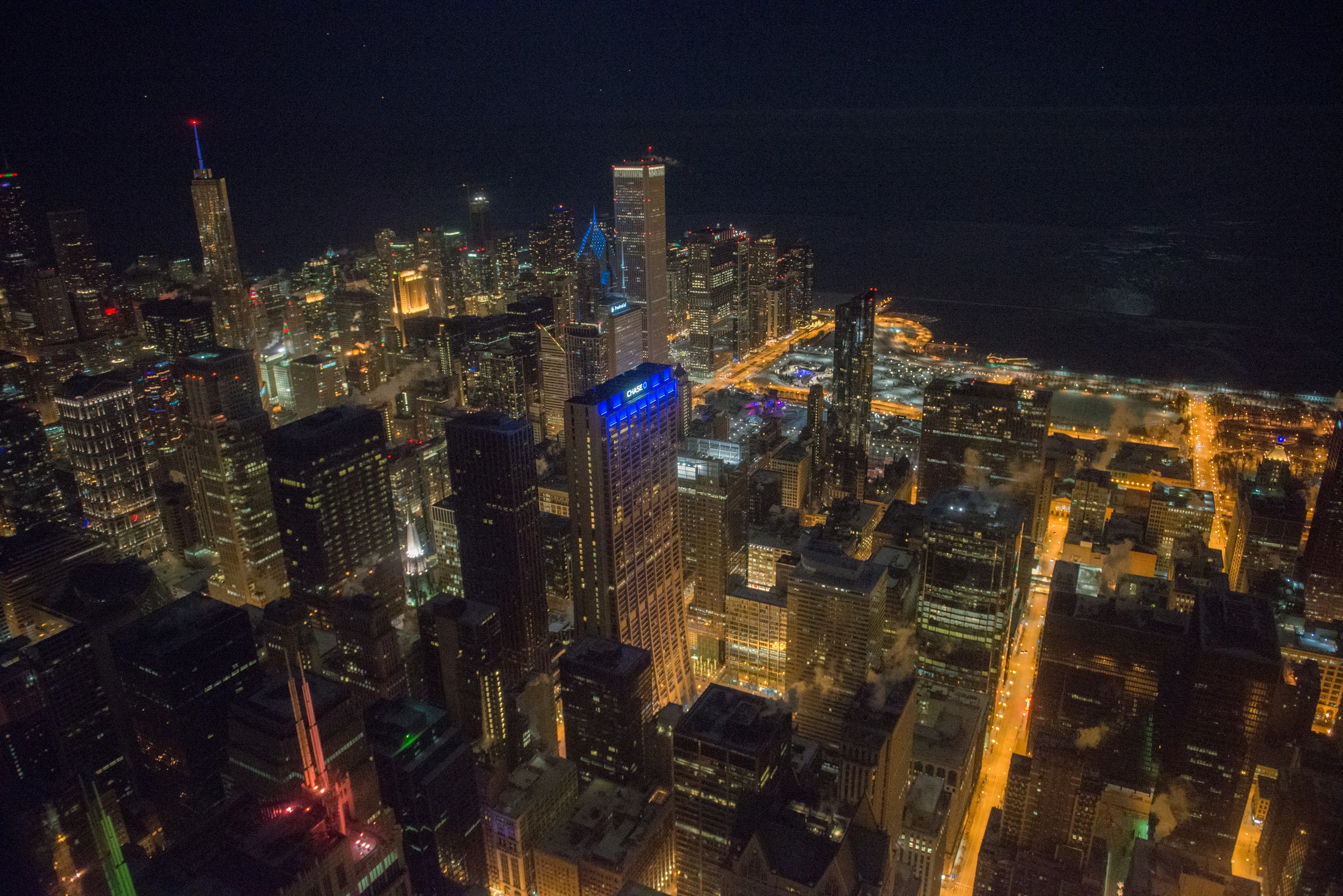 Aerial view of Chicago skyline at night HD Wallpaper