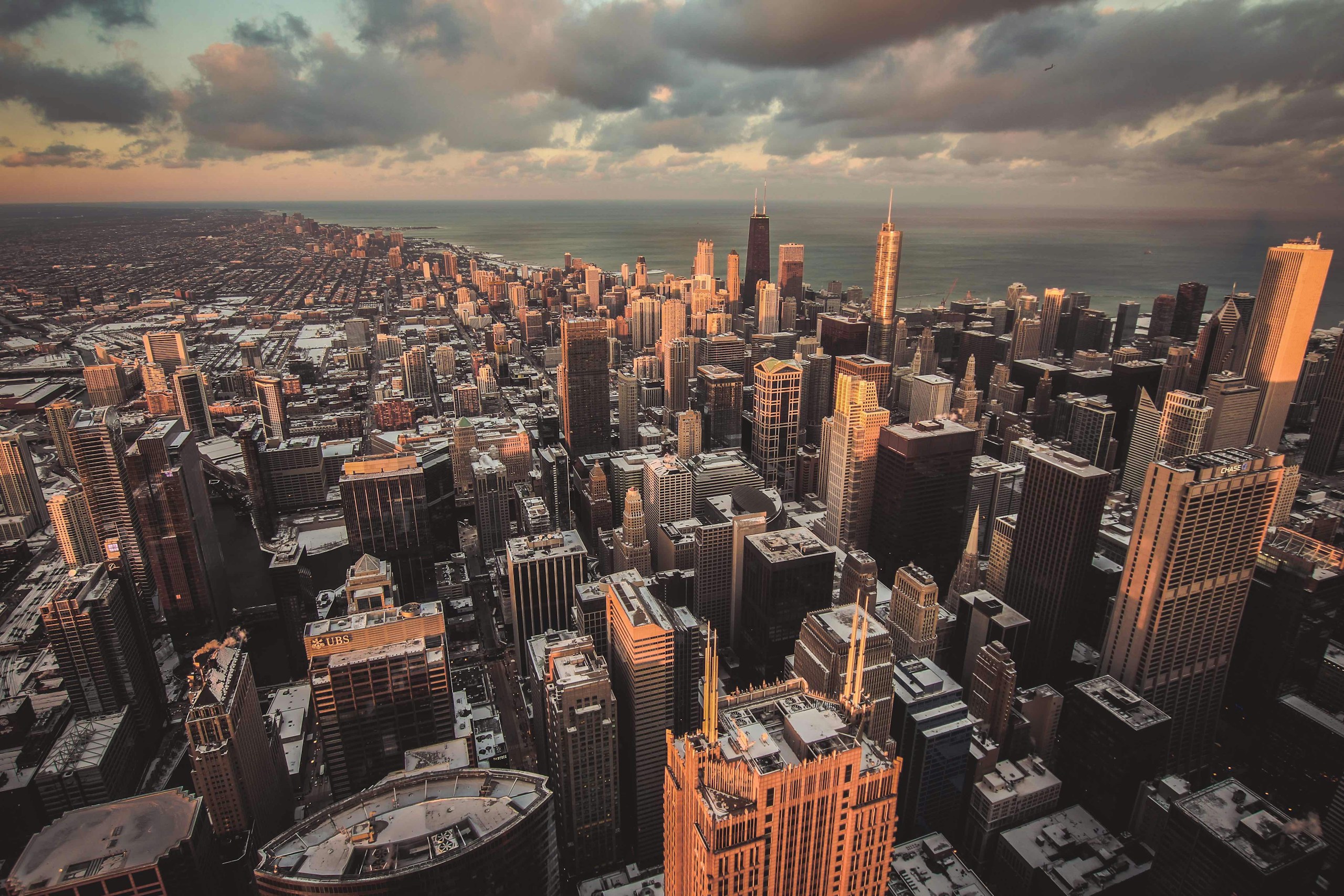 Aerial View of Chicago Skyline at Sunset HD Wallpaper