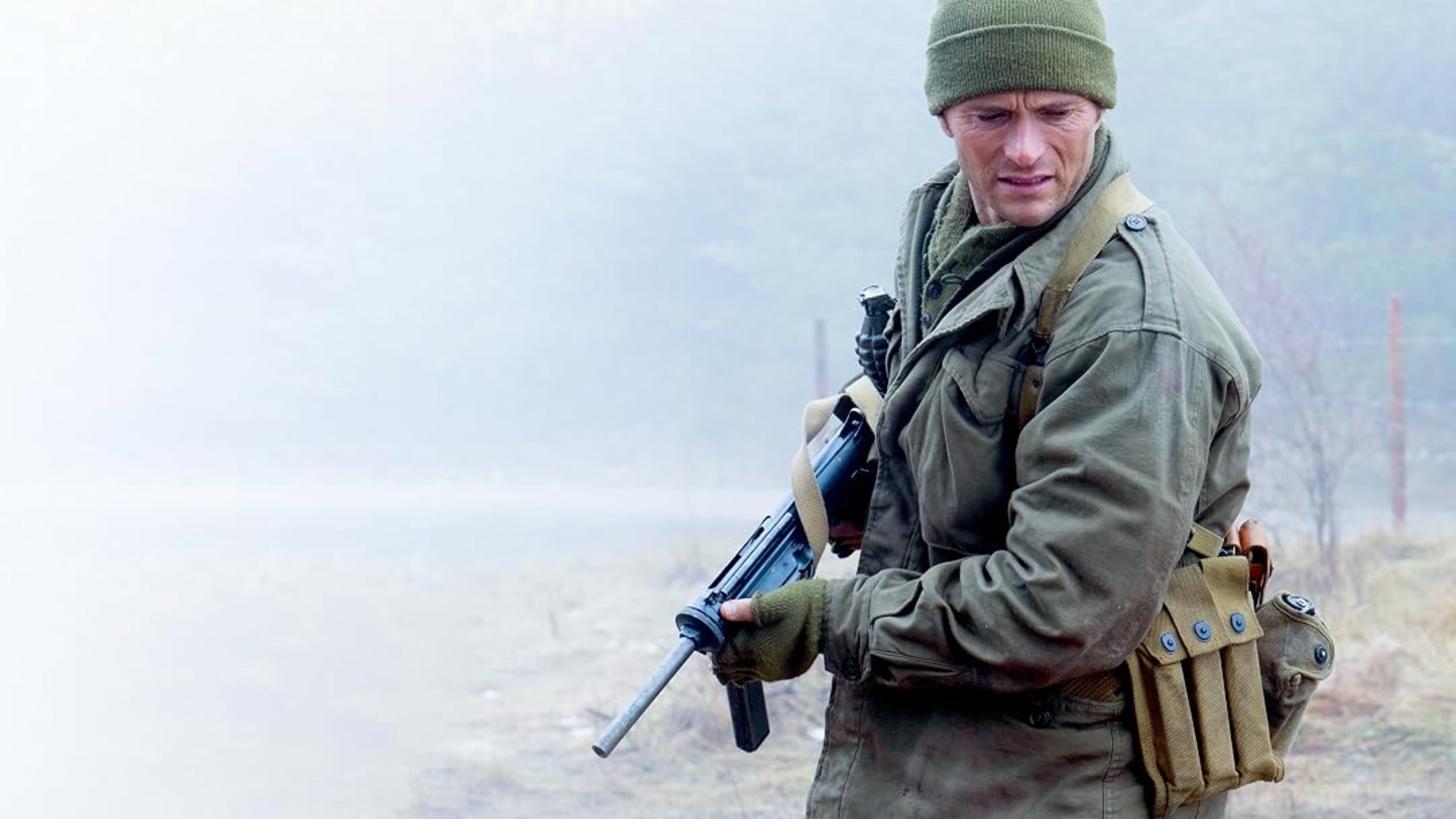 A soldier holding a rifle in Lucky Strike HD Wallpaper