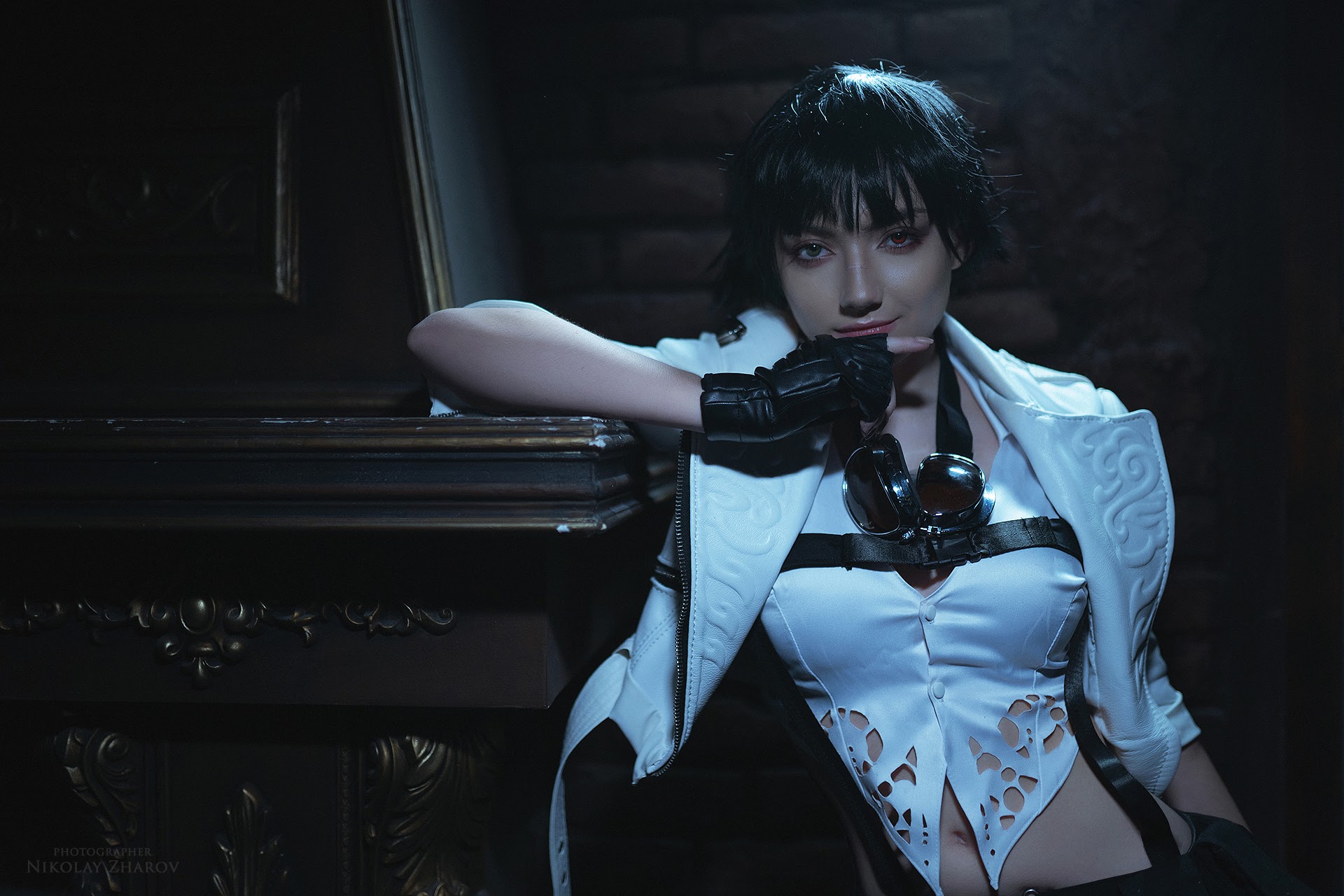 Lady Cosplay from Devil May Cry HD Wallpaper