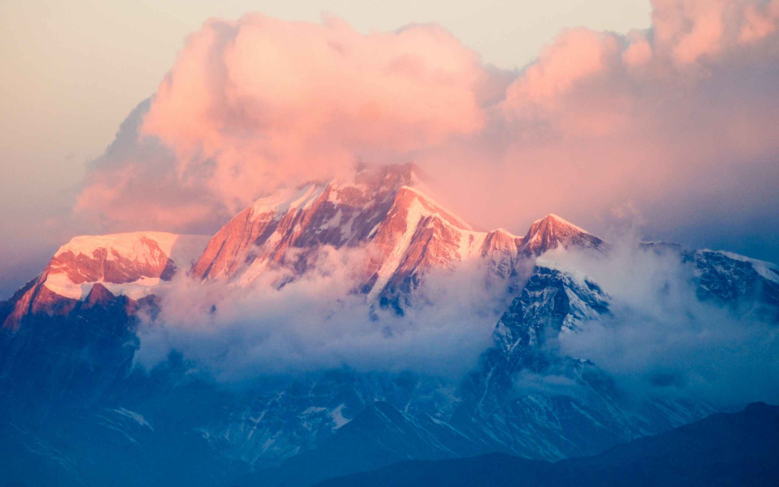 Snowy Himalayan Mountain Peak at Sunrise in Nepal HD Wallpaper