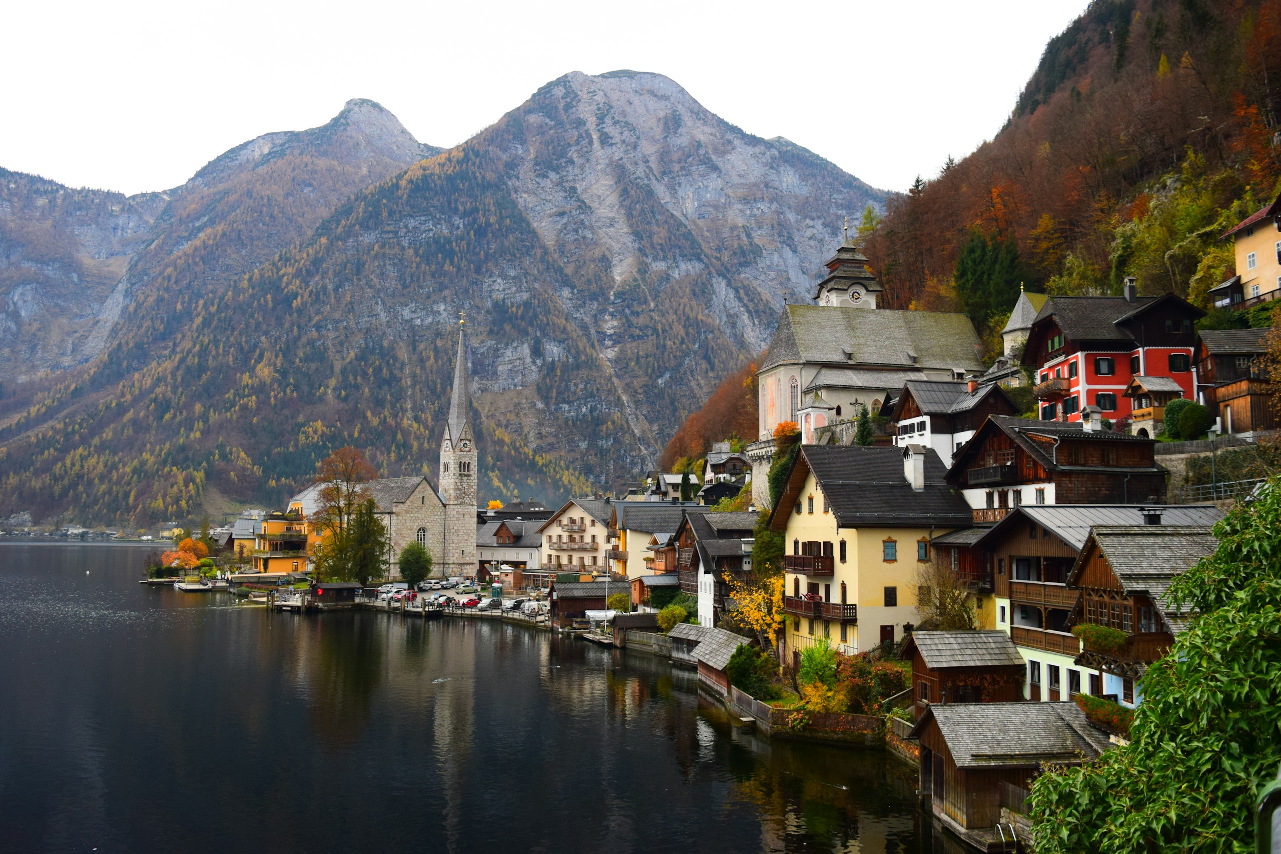 Lakeside Village of Hallstatt in Austria HD Wallpaper