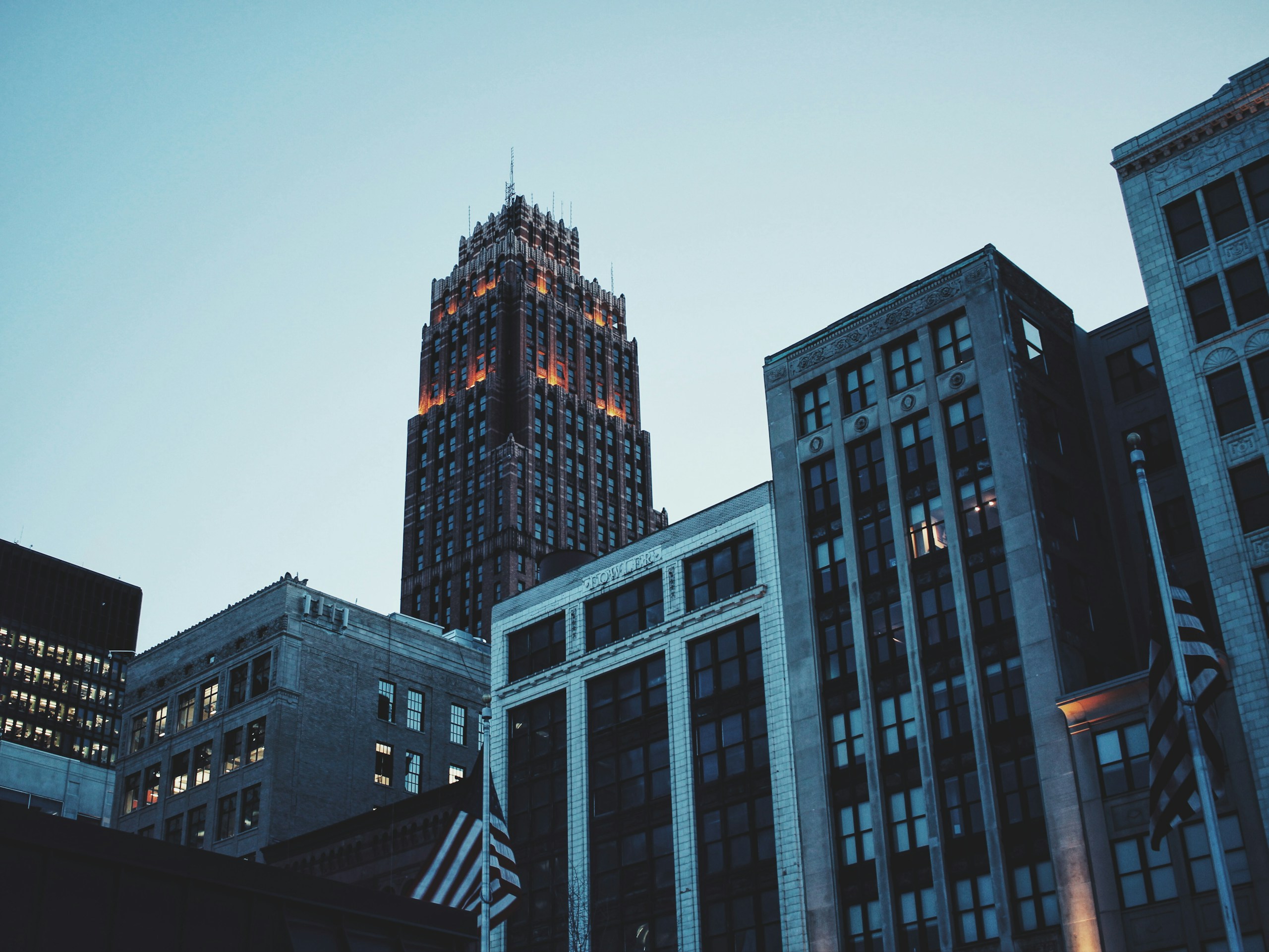 Classic City Skyscrapers and Guardian Building at Dusk HD Wallpaper