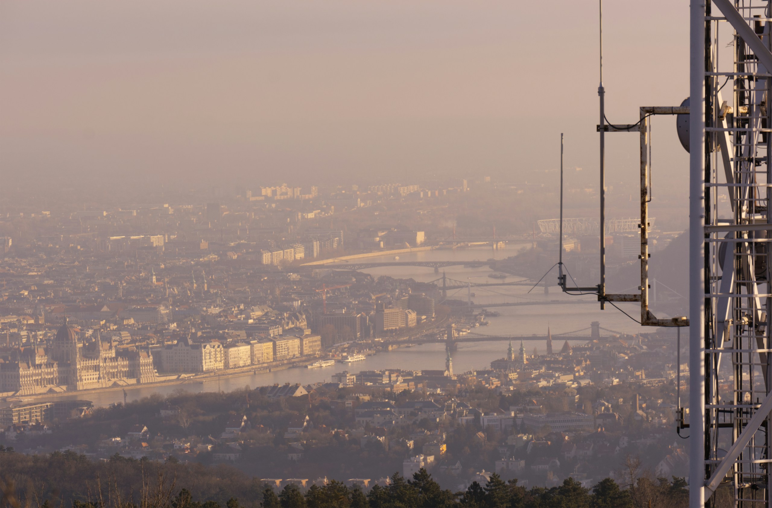 Hazy aerial view of Budapest and Danube River HD Wallpaper