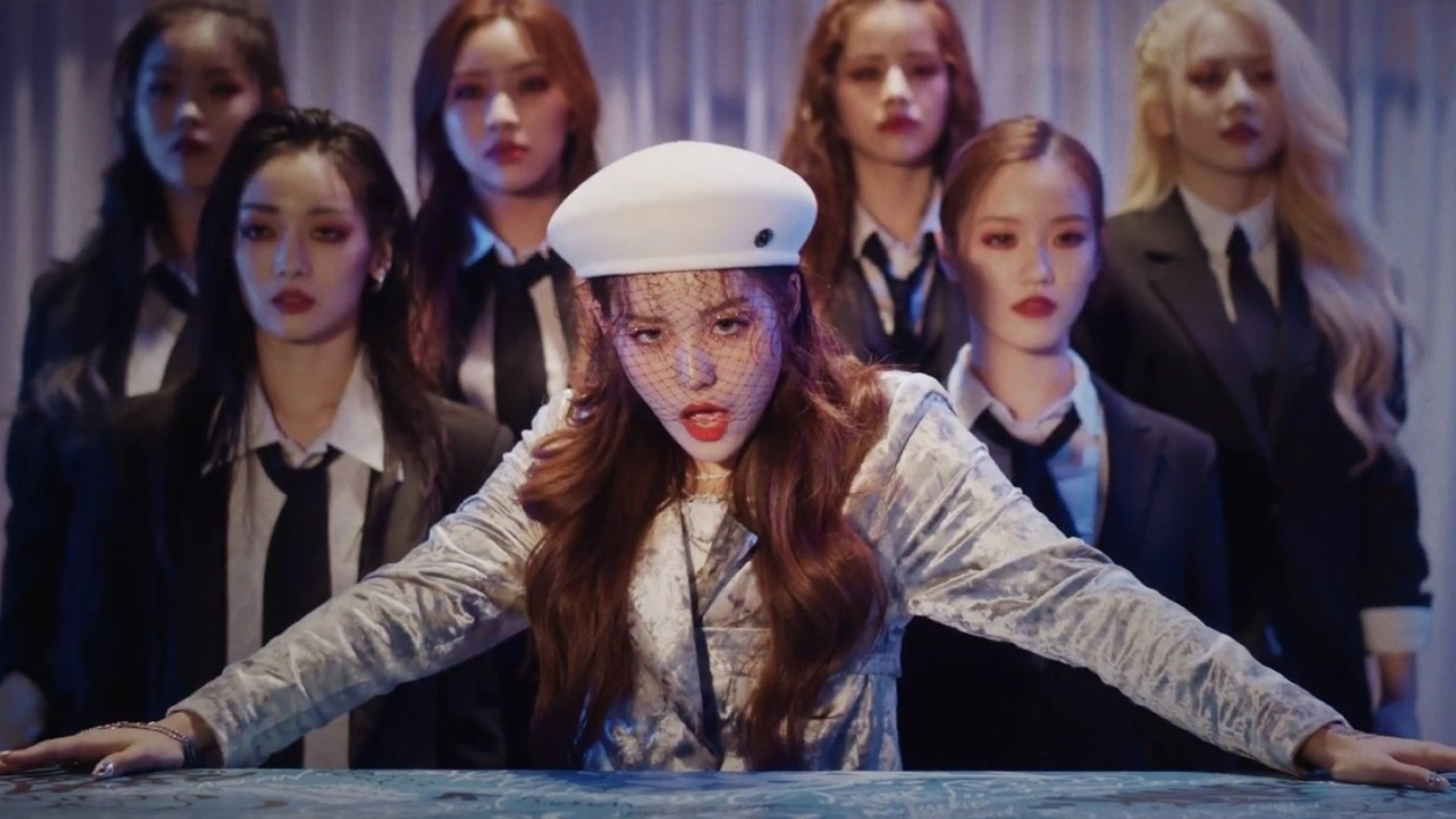 Soyeon and (G)I-DLE in Oh My God Music Video HD Wallpaper