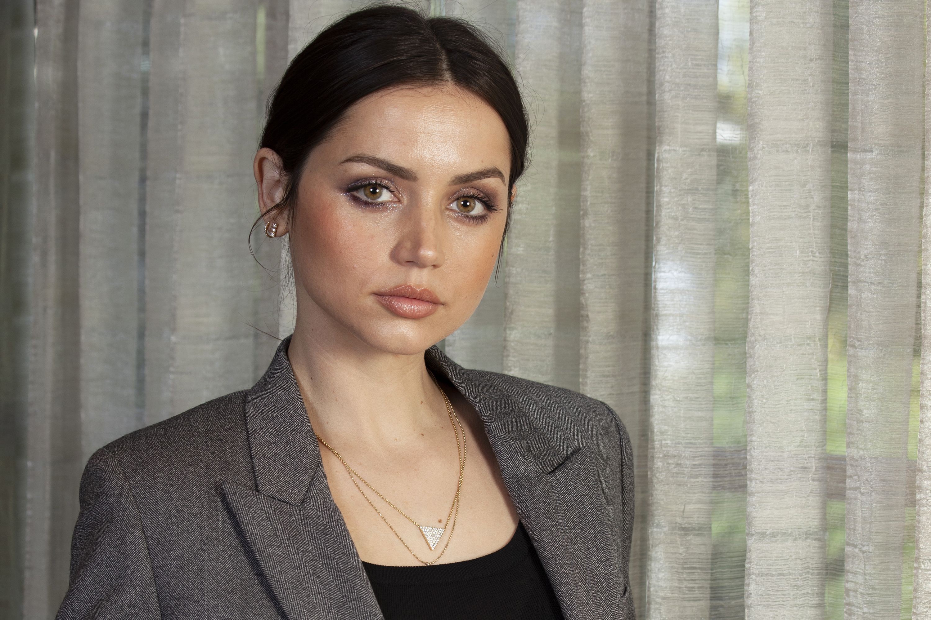 Actress Ana de Armas in a Grey Blazer HD Wallpaper