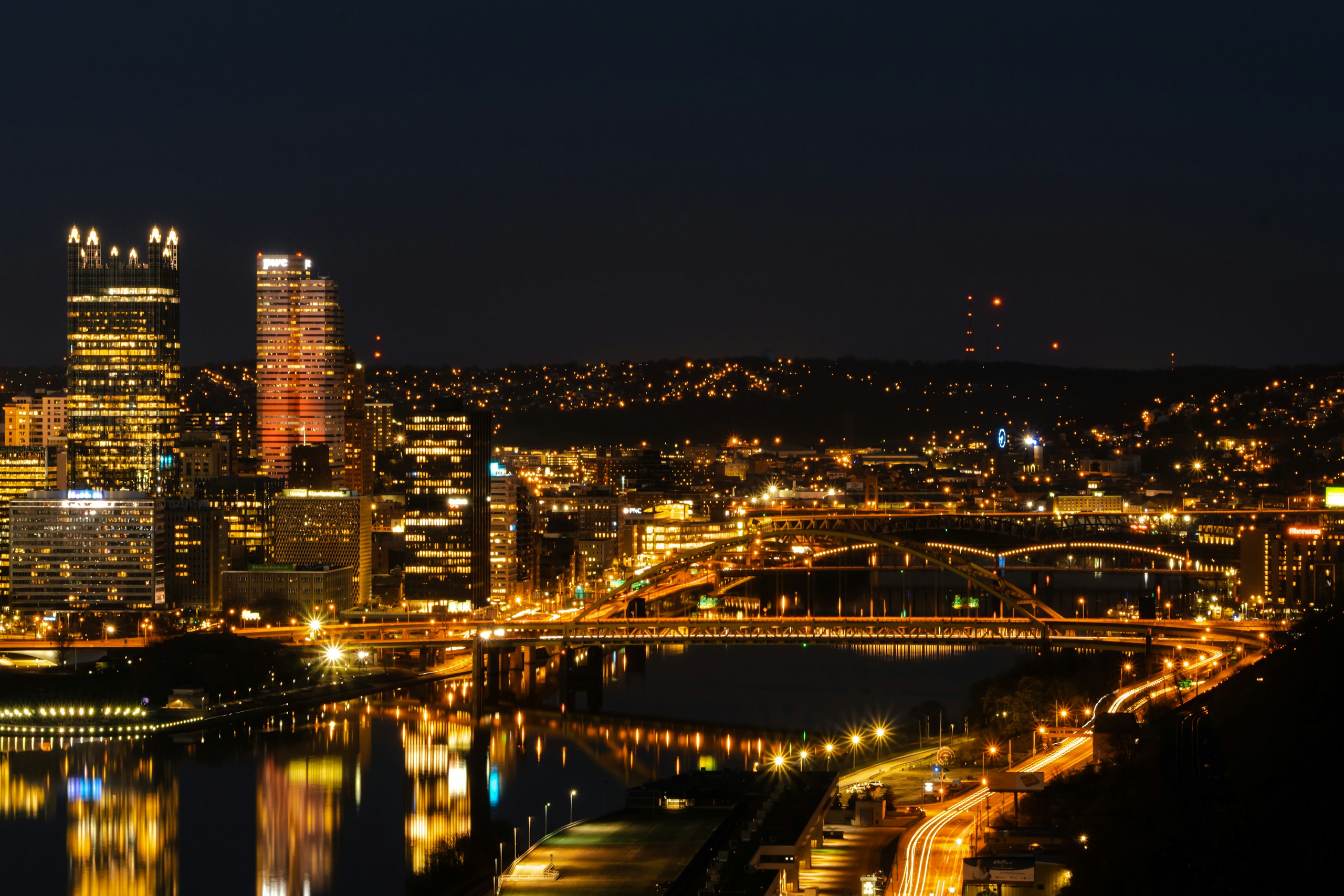 Pittsburgh Skyline and Bridges at Night HD Wallpaper