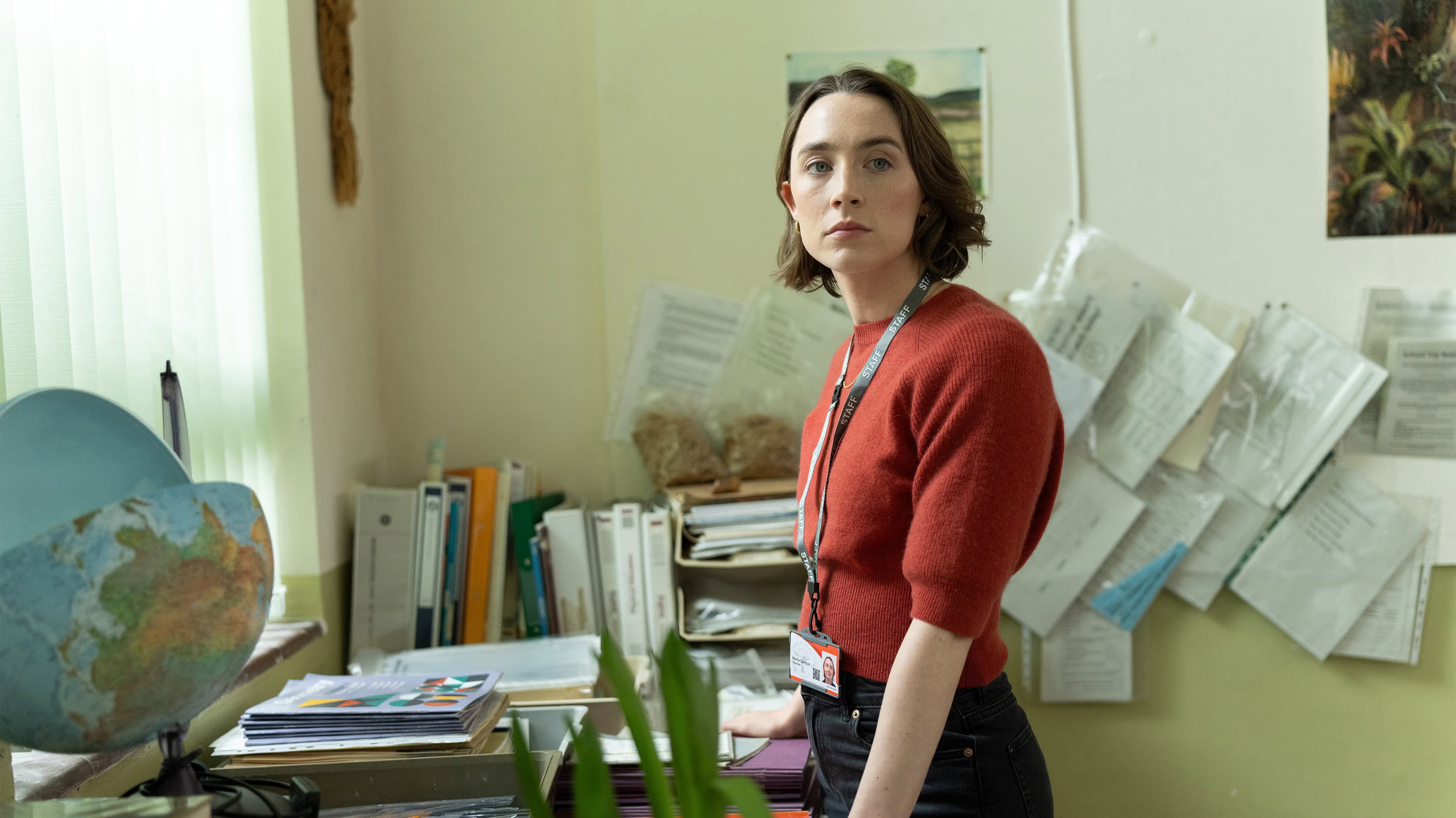 Saoirse Ronan as Maria in Bad Apples HD Wallpaper