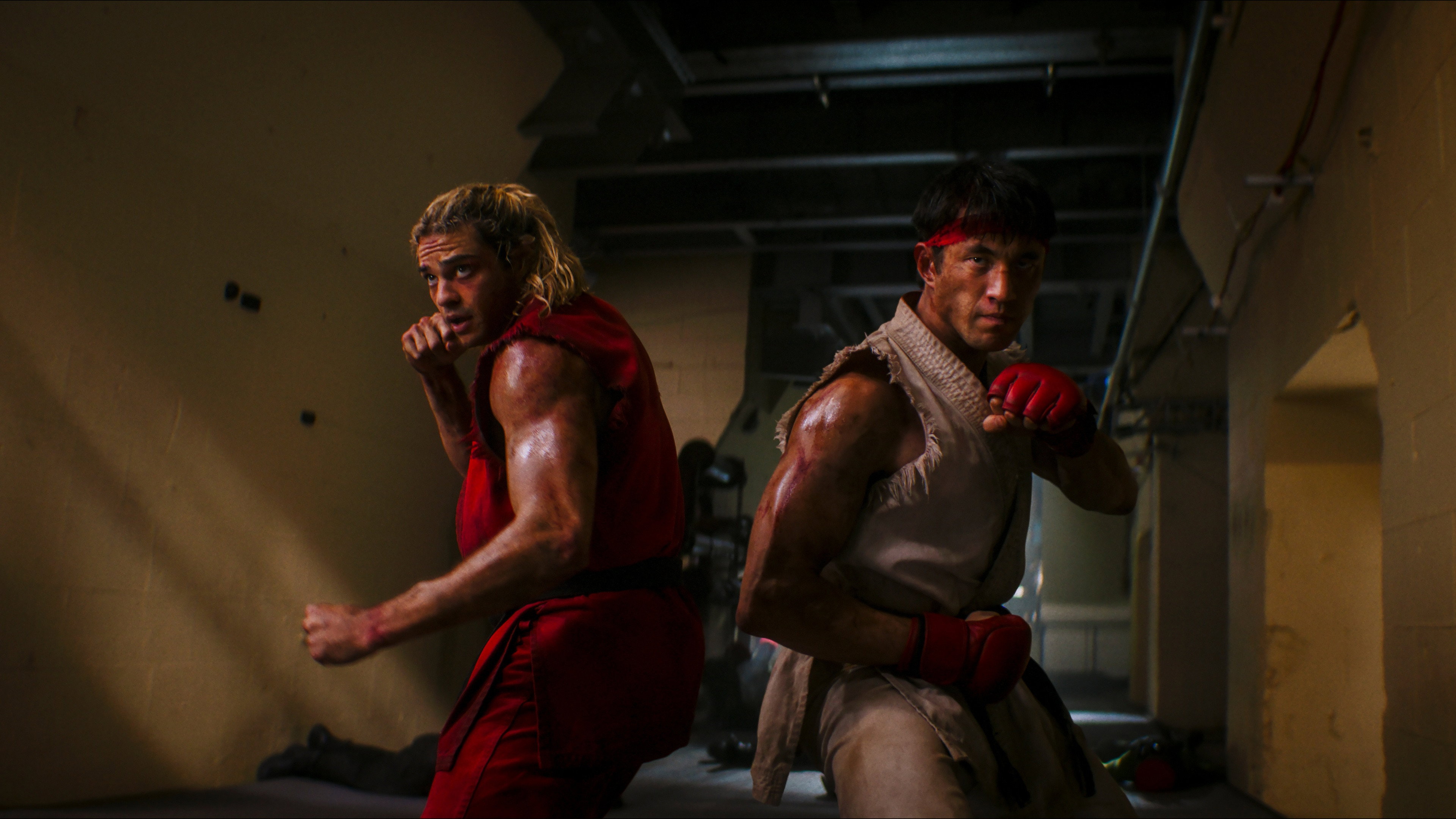 Ryu and Ken from Street Fighter in a fight stance HD Wallpaper