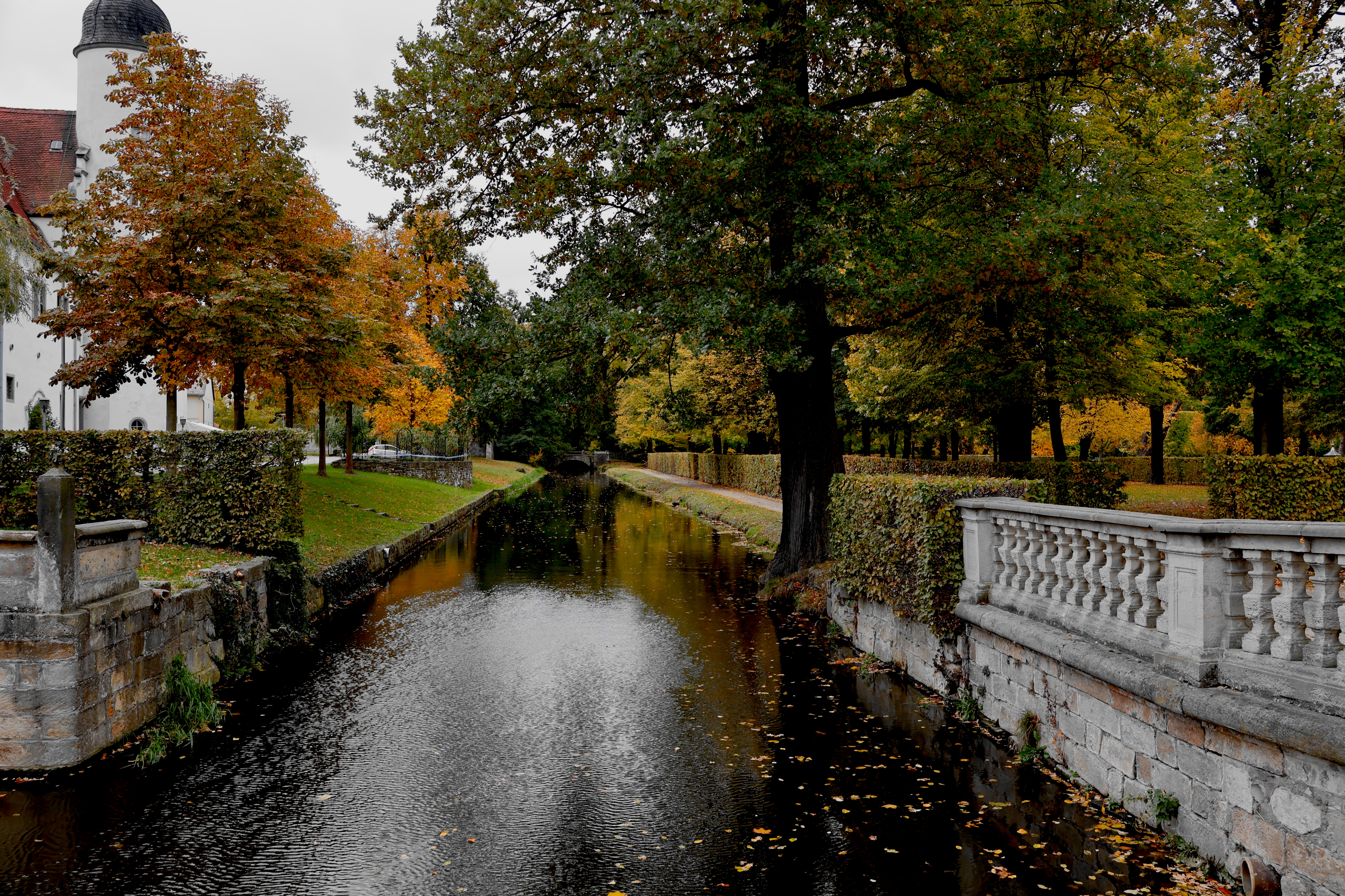 Autumn canal with trees and a building HD Wallpaper