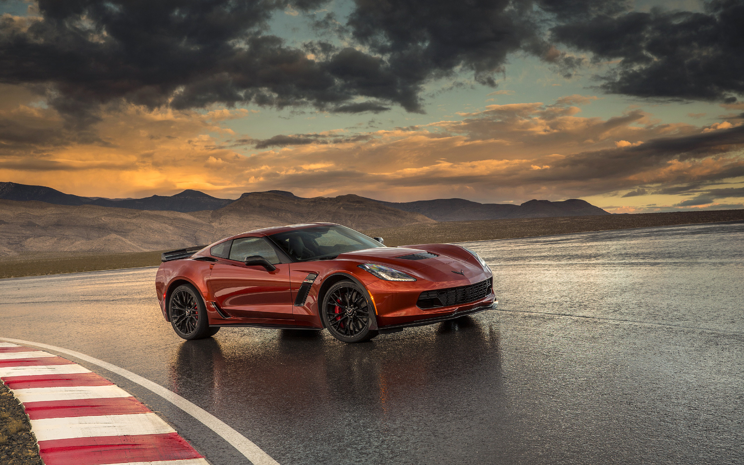2015 Chevrolet Corvette Z06 on a wet road HD Wallpaper