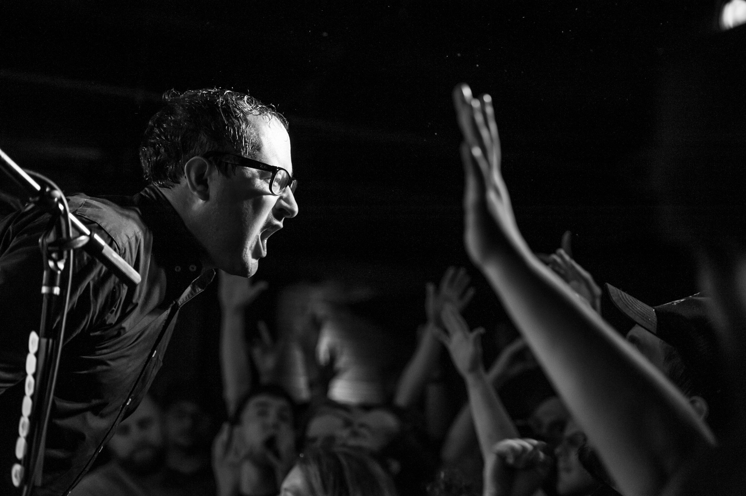 Craig Finn of The Hold Steady performing live HD Wallpaper