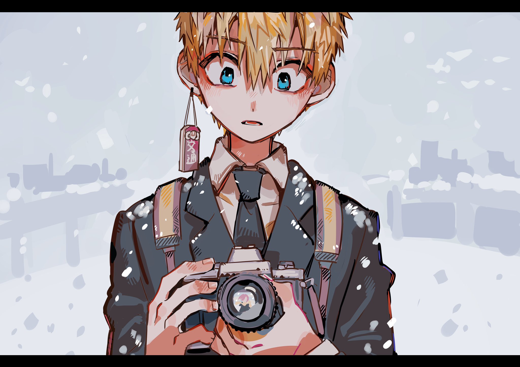 Kou Minamoto from Jibaku Shounen Hanako-kun holding a camera HD Wallpaper
