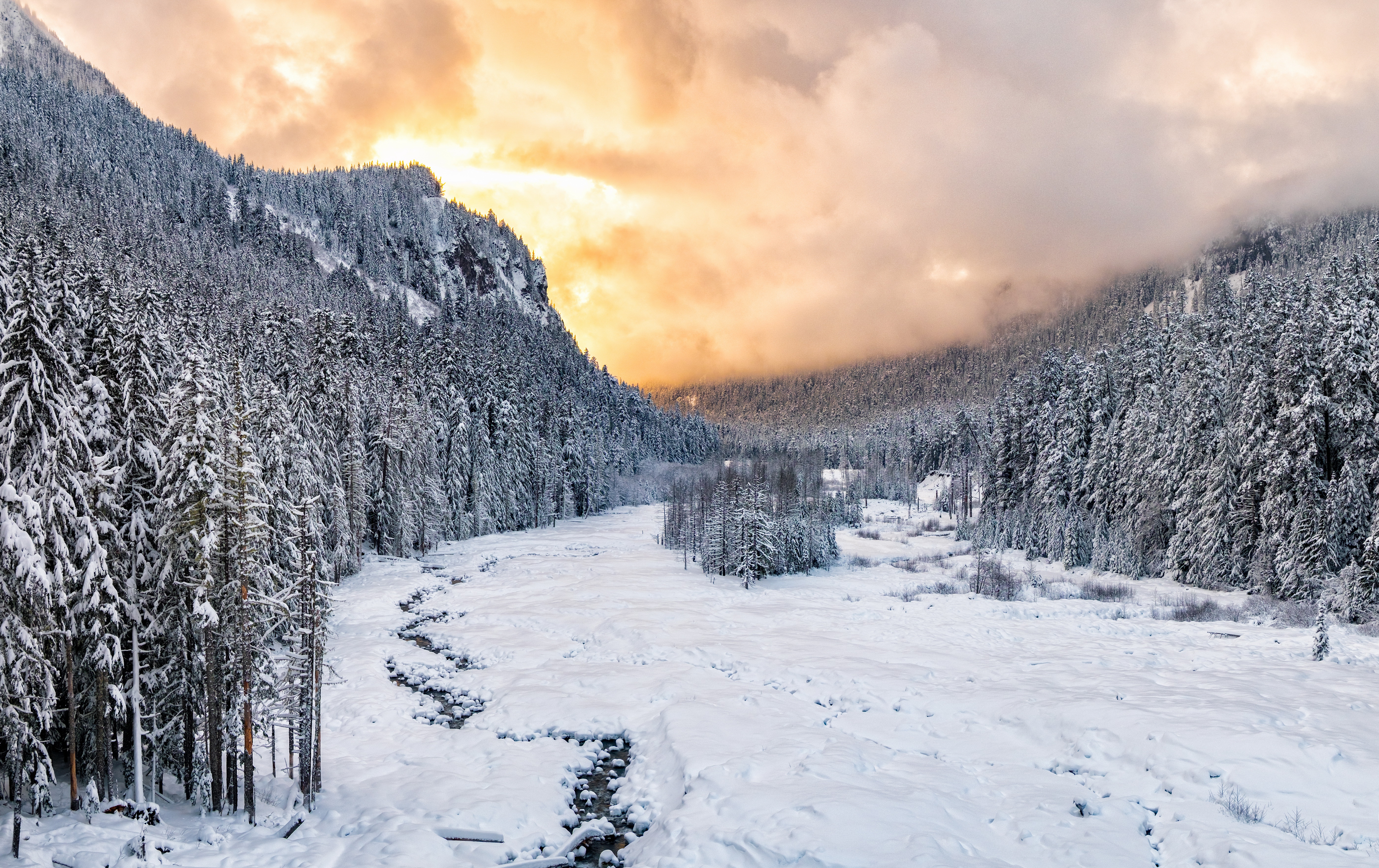 Winter Sunset Over Snowy Mountain Valley HD Wallpaper