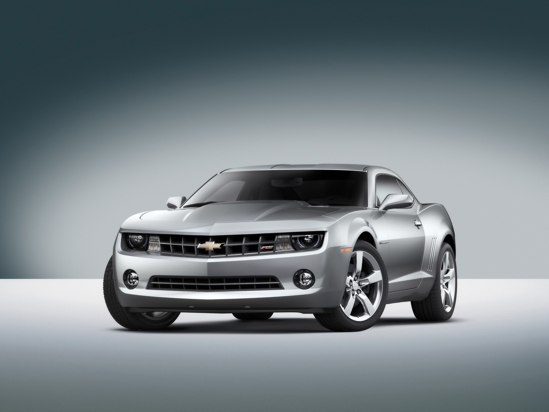 2010 Chevrolet Camaro RS Silver Coupe HD Wallpaper