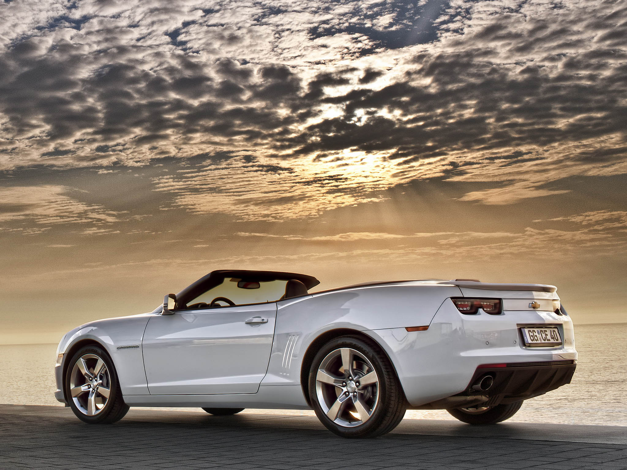 White 2012 Chevrolet Camaro Convertible HD Wallpaper