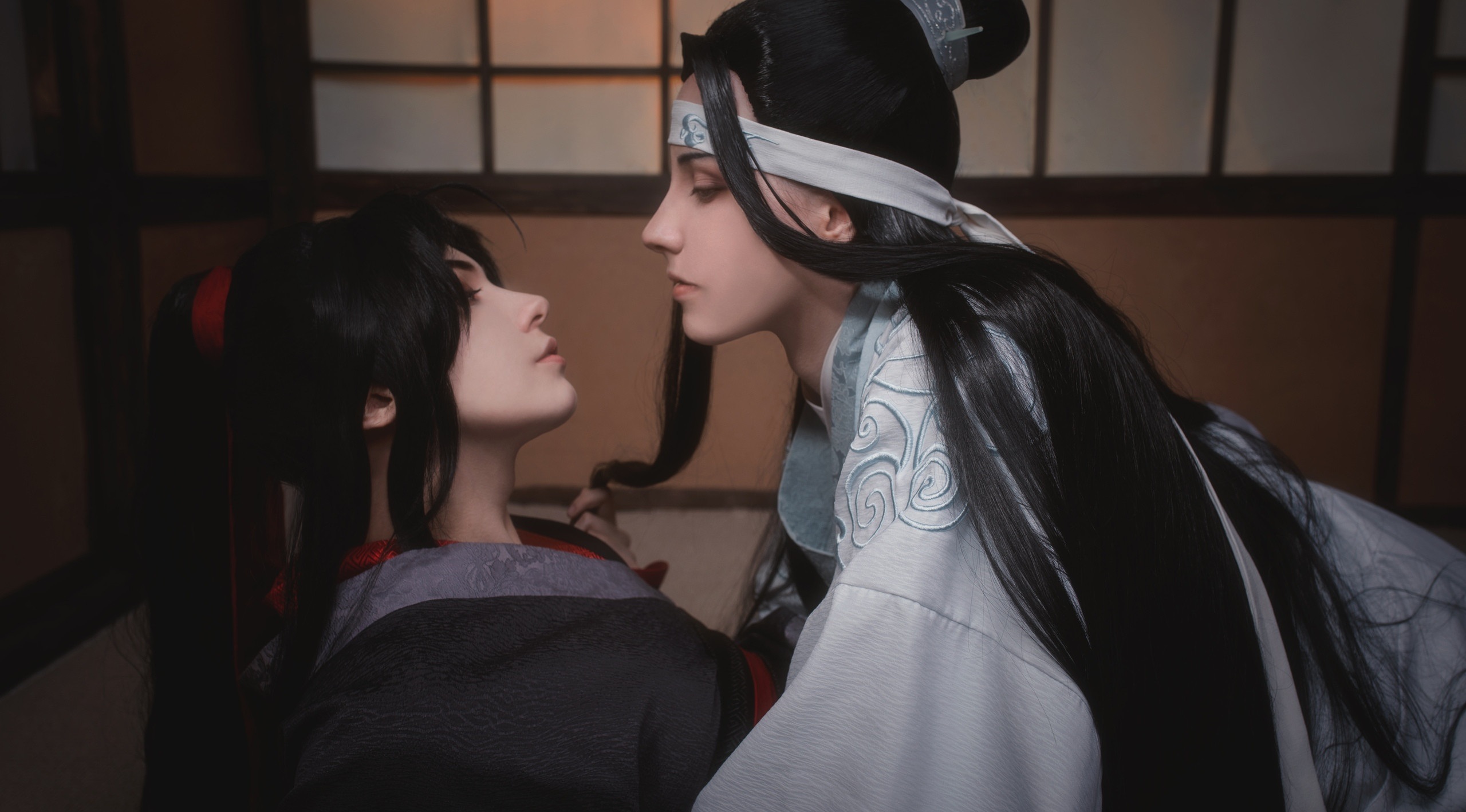 Cosplay of Wei Wuxian and Lan Wangji from Mo Dao Zu Shi HD Wallpaper