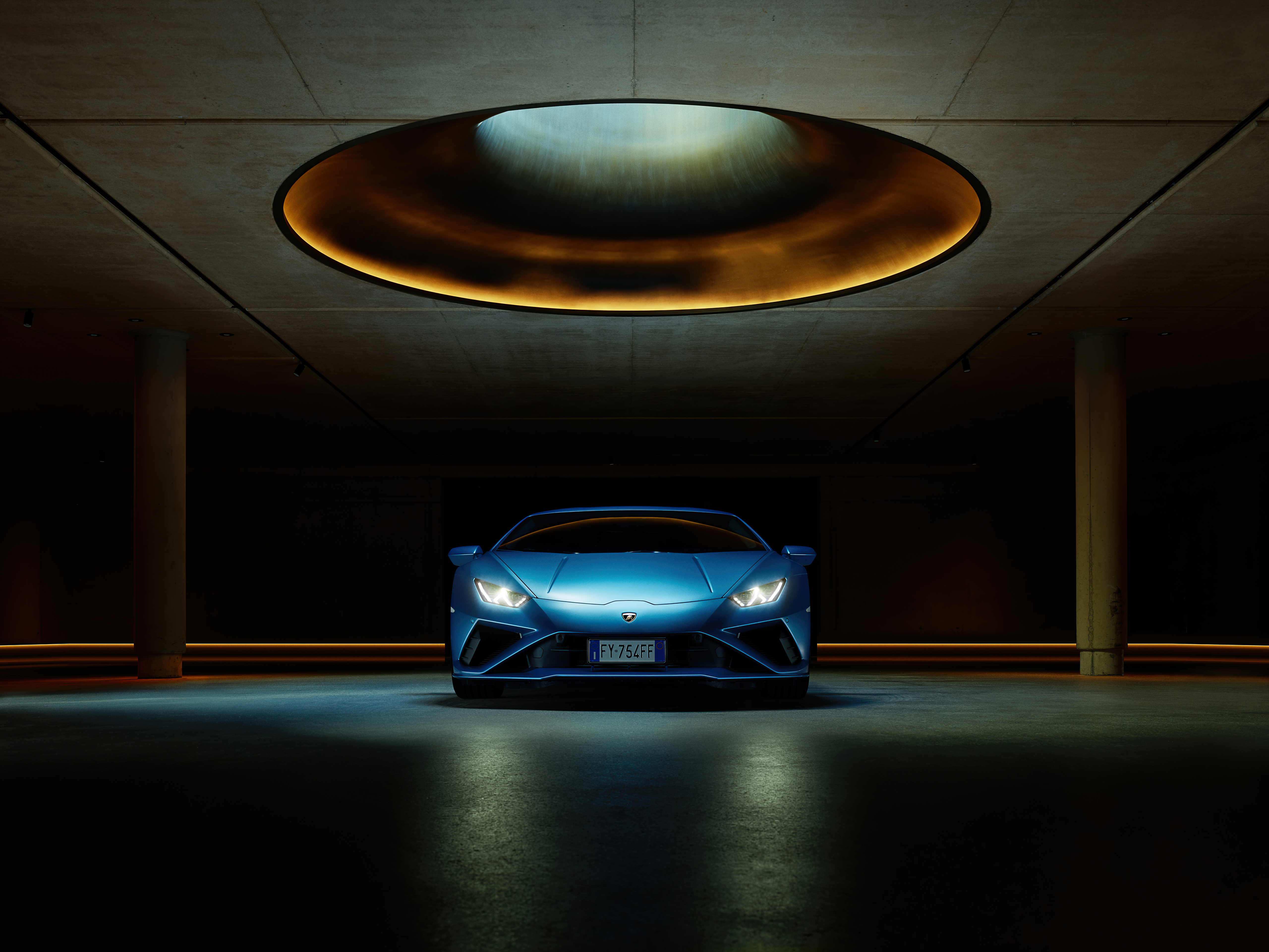 Blue Lamborghini Huracán Evo 4K HD Wallpaper