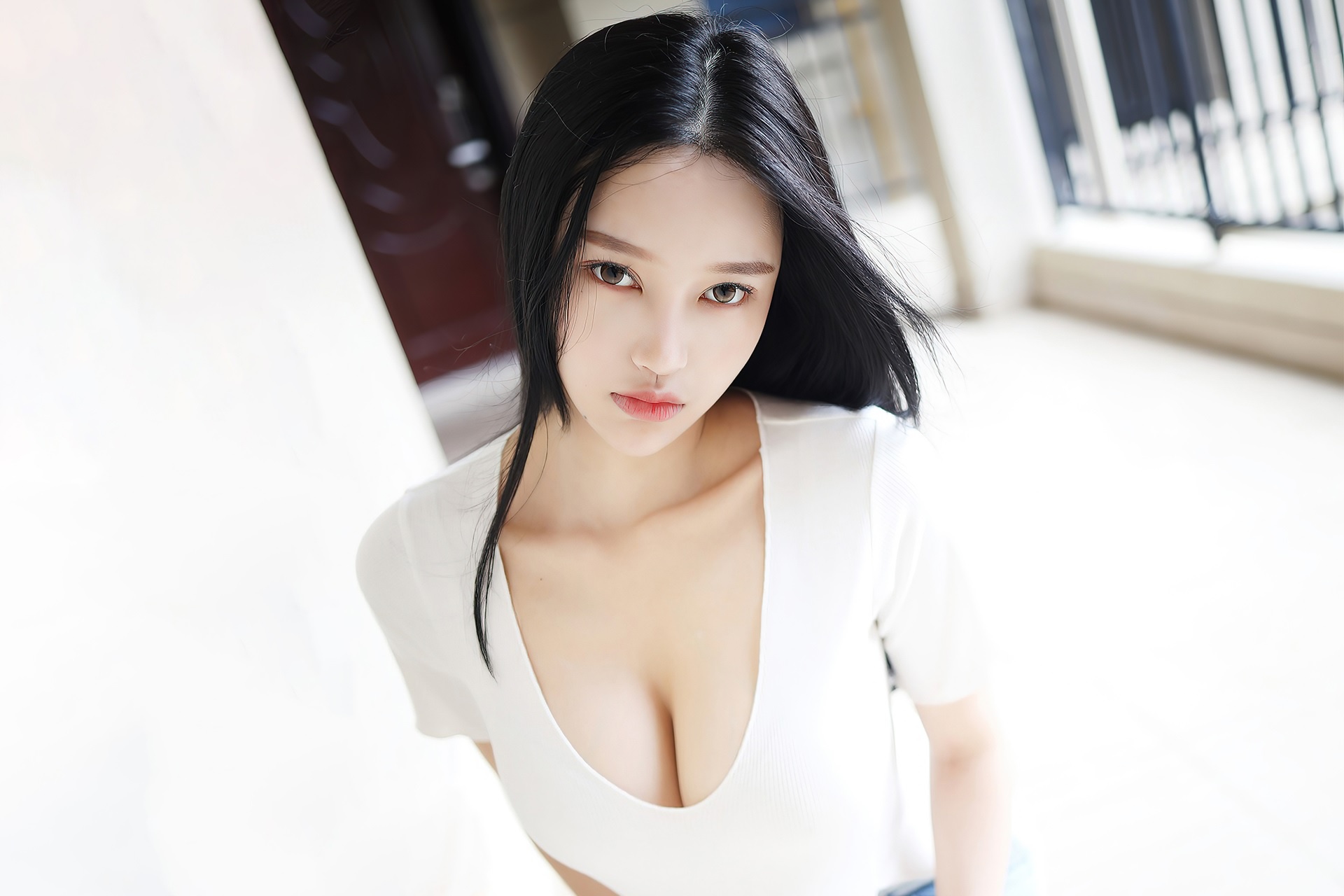 Asian woman with black hair wearing a white top HD Wallpaper