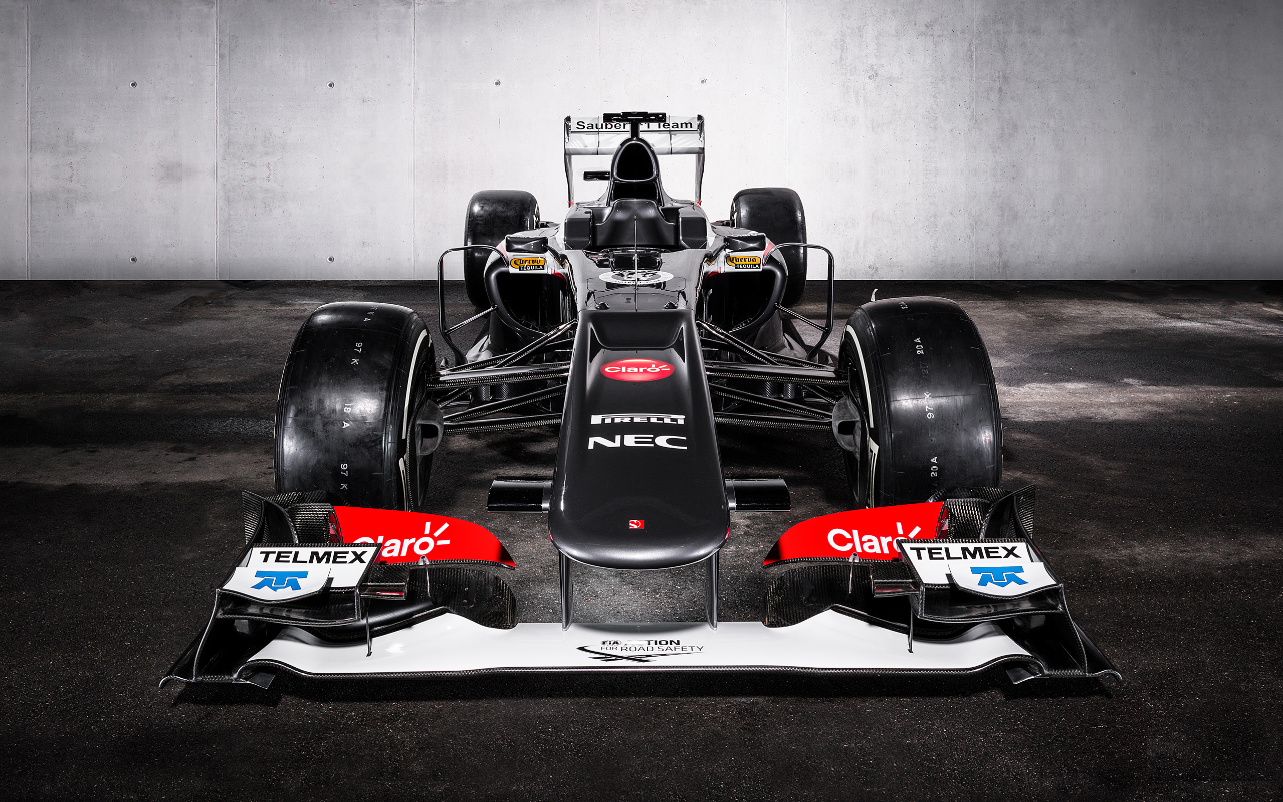 Sauber C32 Formula 1 car HD Wallpaper