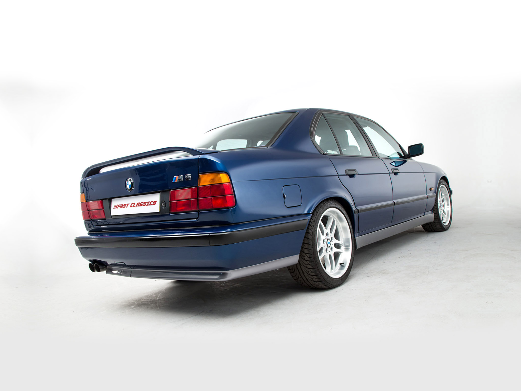 1995 BMW M5 Sedan HD Wallpaper