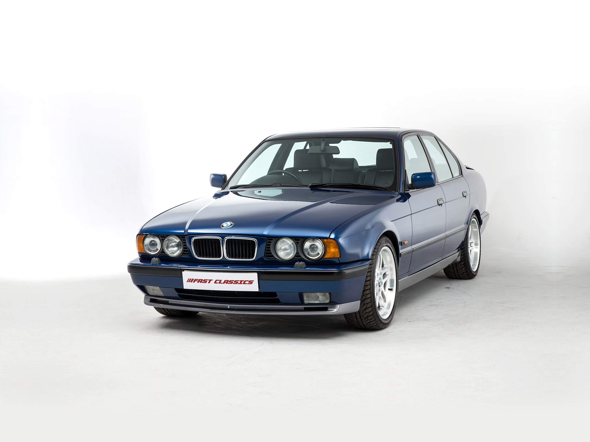 1995 BMW M5 Sedan HD Wallpaper