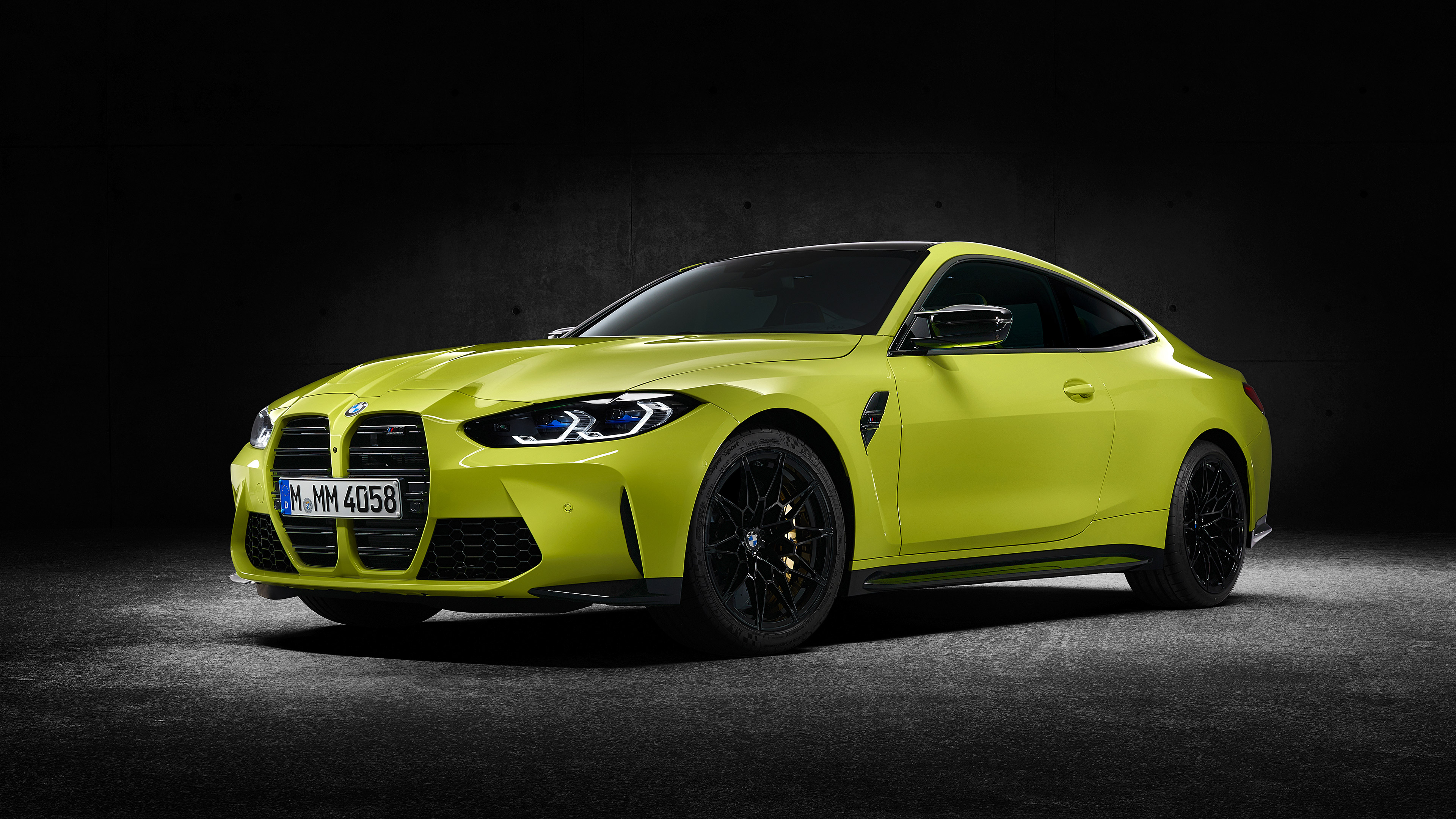 2021 BMW M4 Competition Yellow Coupe HD Wallpaper