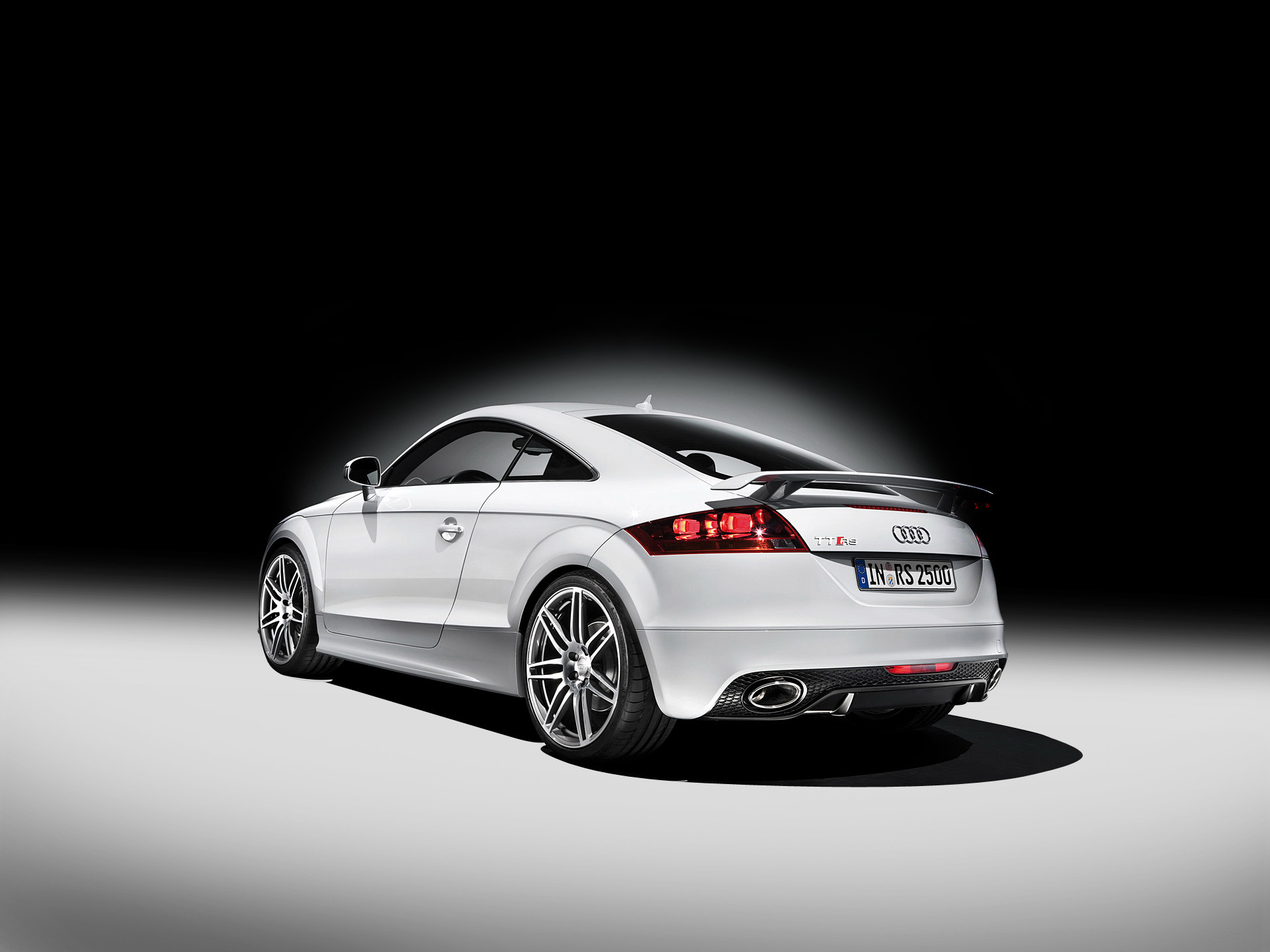 White 2009 Audi TT RS Coupe HD Wallpaper