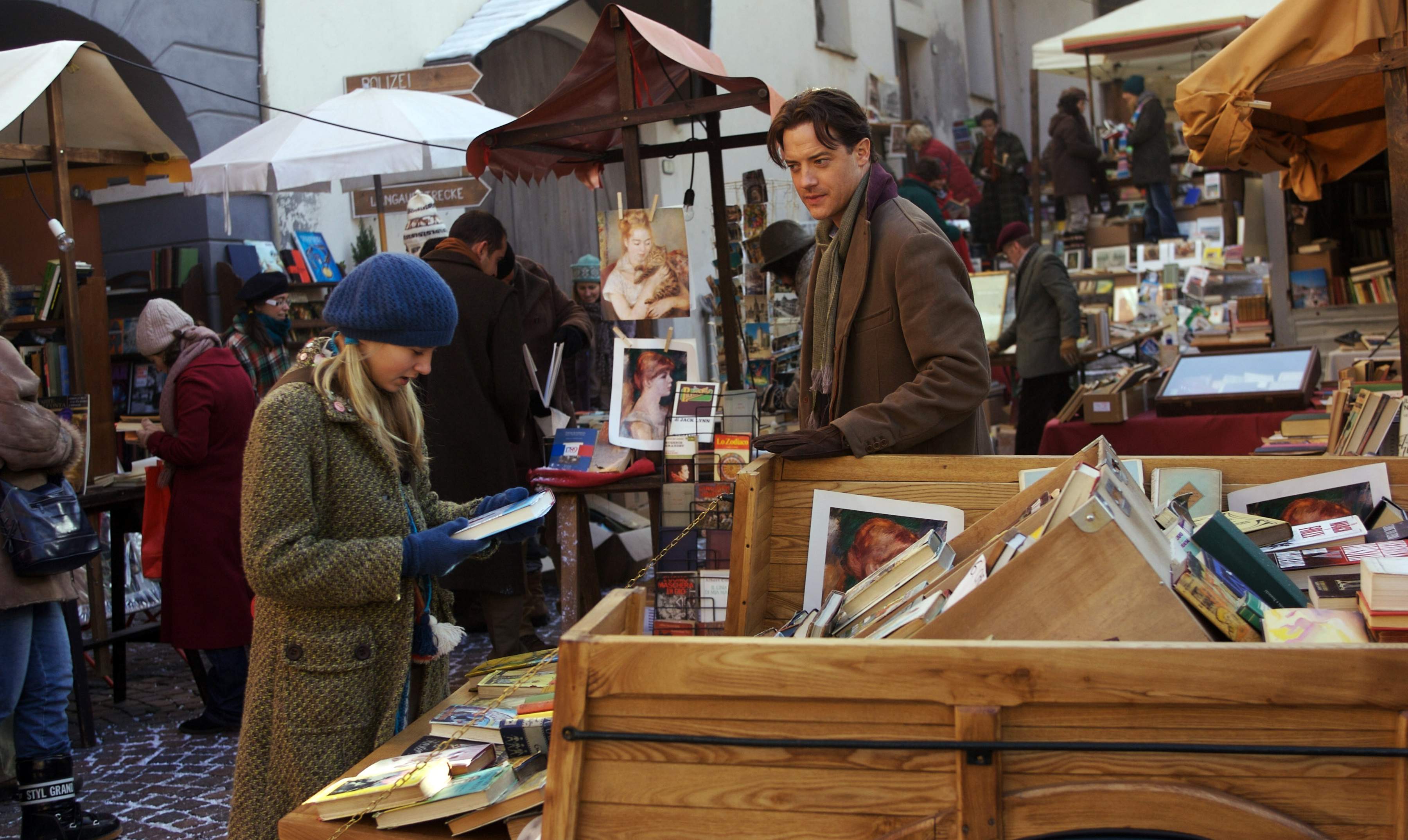 Brendan Fraser and Eliza Bennett at a Book Fair HD Wallpaper